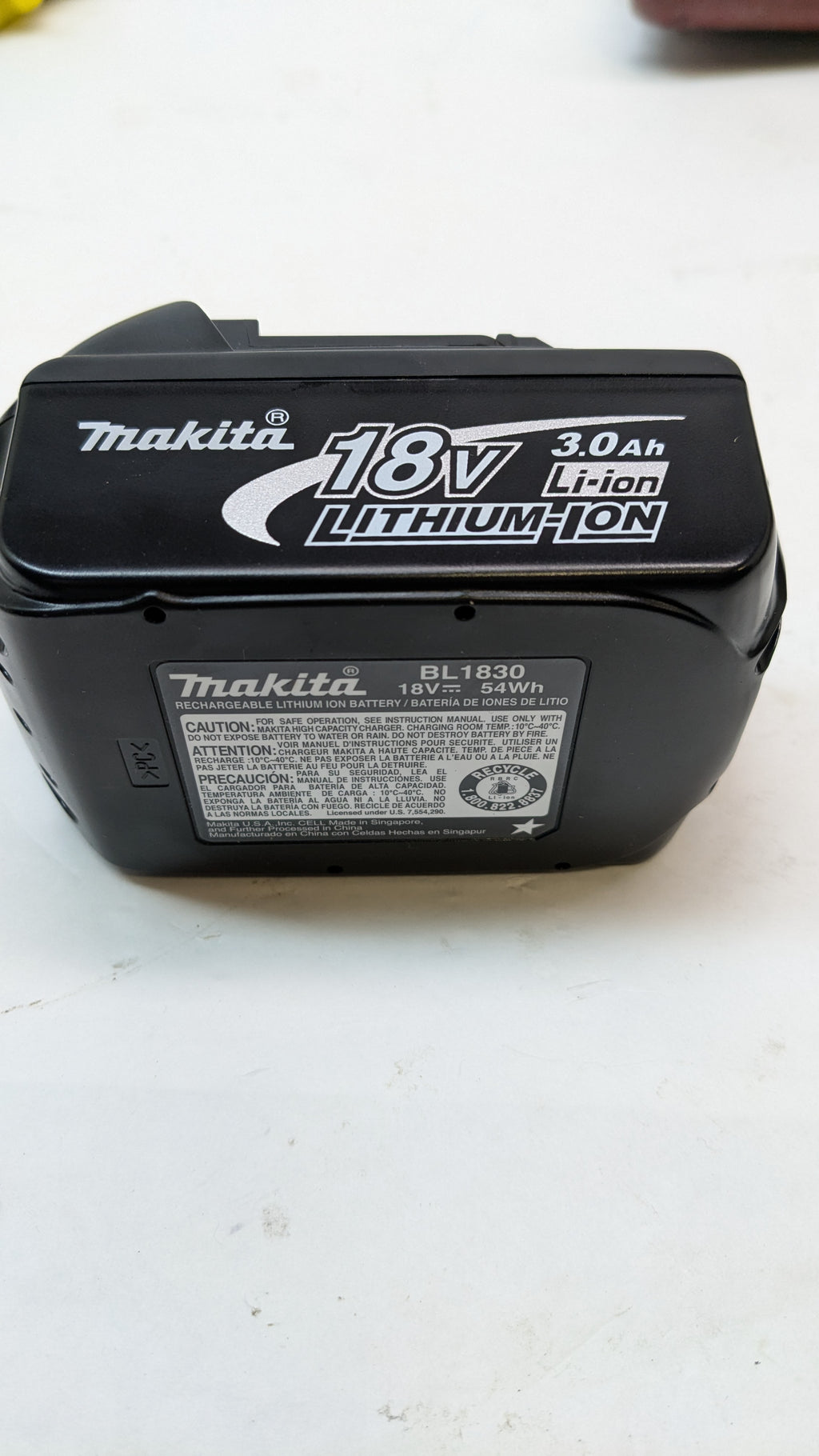 BURNDY PATRIOT 750 SERIES CRIMPER WITH CHARGER AND NEW BATTERY