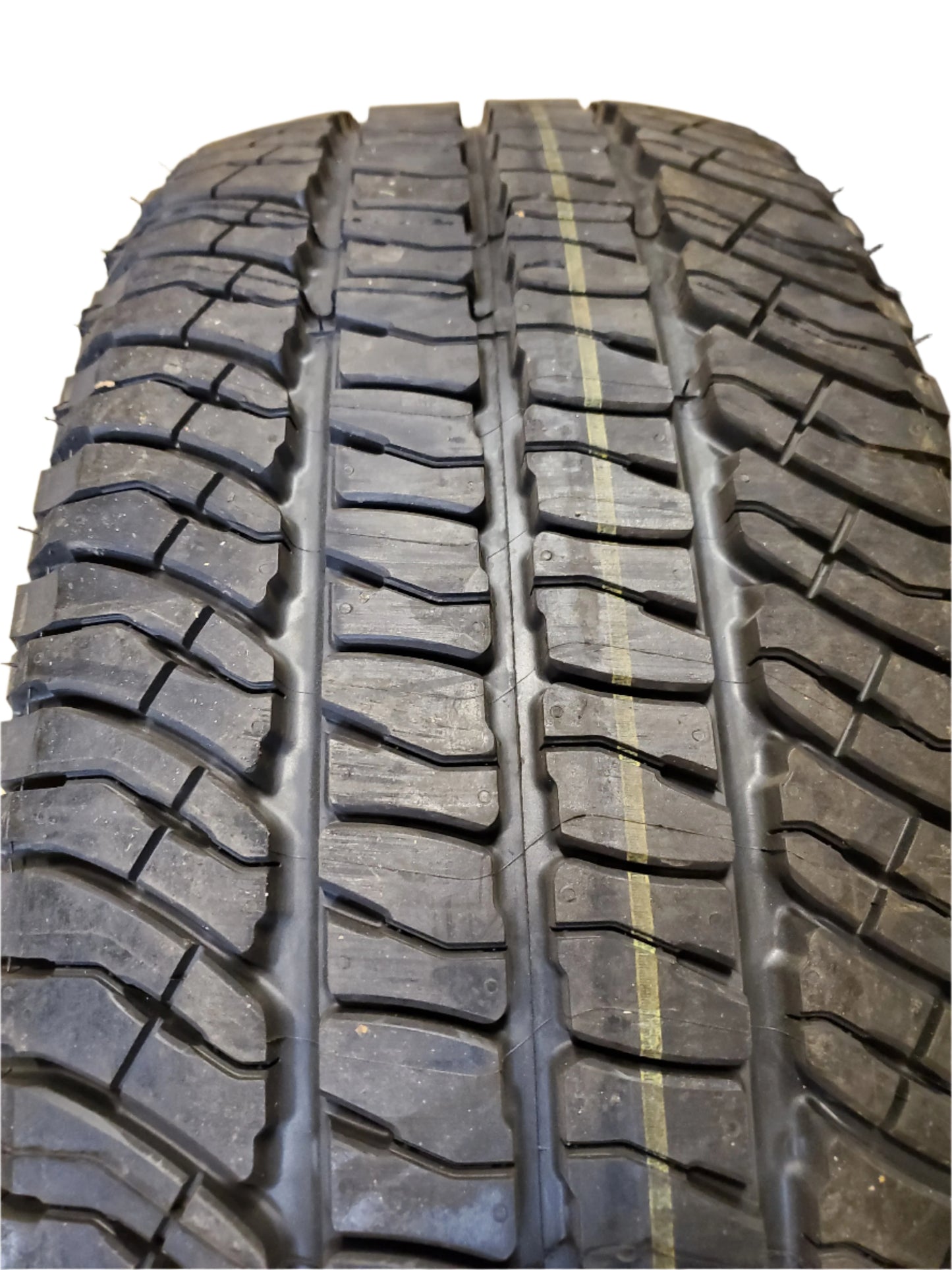 4 MICHELIN LTX A/T2 BSW LT 275 70 18 125/122S 10PLY ALL TERRAIN TIRE 32157