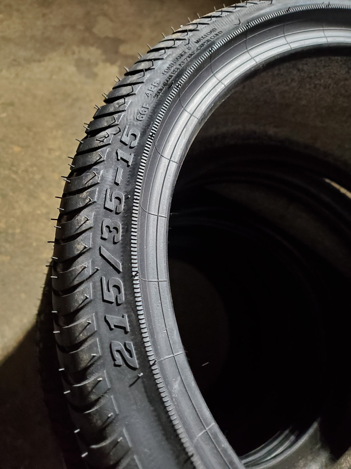 ARISUN CRUZE BSW  215 35 15 66F 4PLY GOLF CART TIRE AC3515