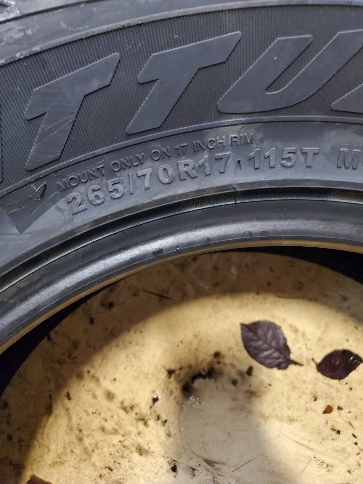 ATTURO TRAIL BLADE A/T BSW P 265 70 17 115T ALL TERRAIN TIRE TBATI0048342