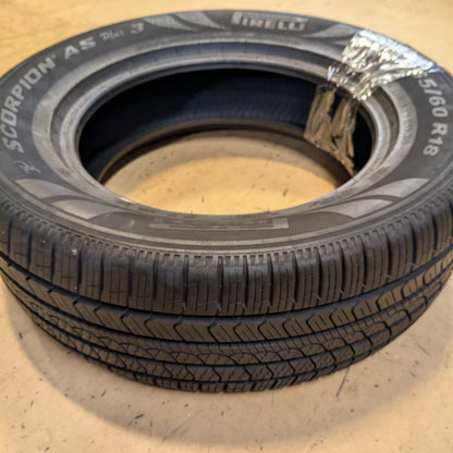 USED 11/32" OF 12/32" PIRELLI SCORPION ALL SEASON PLUS 3 P 265 60 18 110V SL ALL SEASON TIRE 3918700