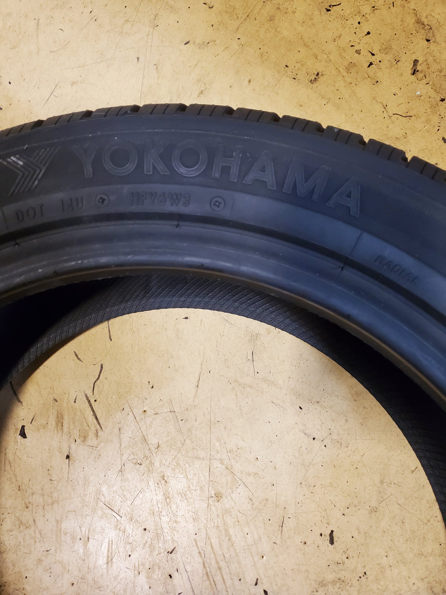 YOKOHAMA YK-GTX ALL SEASON BSW P 205 55 17 95V ALL SEASON TIRE 110174112