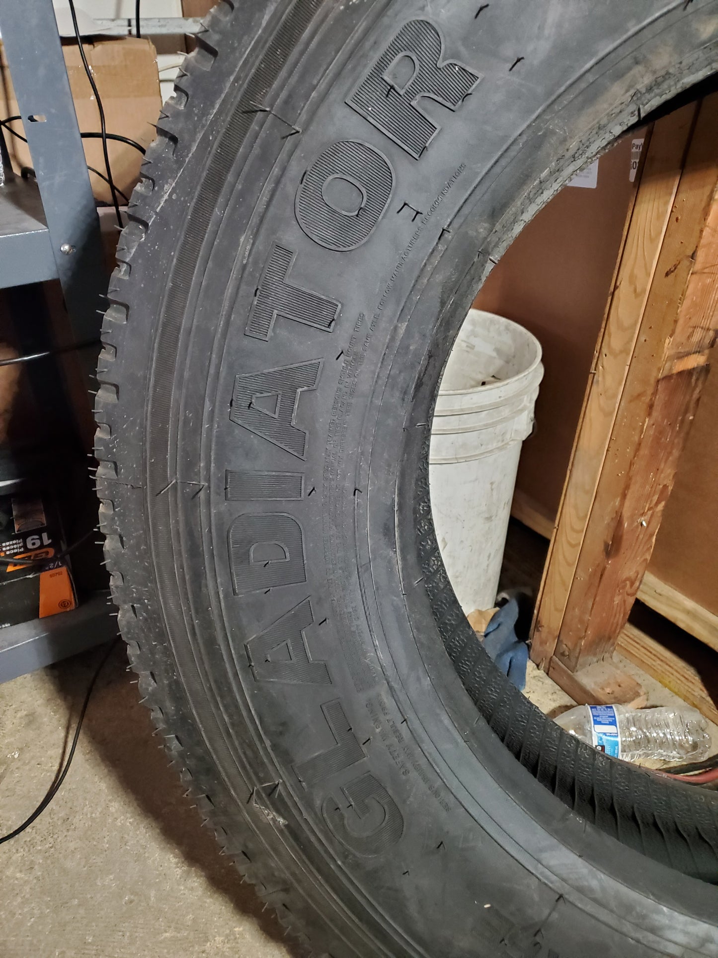 GLADIATOR QR99PD BSW LT 285 75 24.5 144/141L 14PLY DRIVE TIRE 1933218455