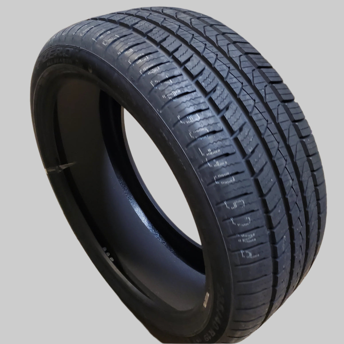2 PIRELLI P ZERO ALL SEASON PLUS FOAM ELECT P 235 40 19 96V XL UHP TIRE 4206400