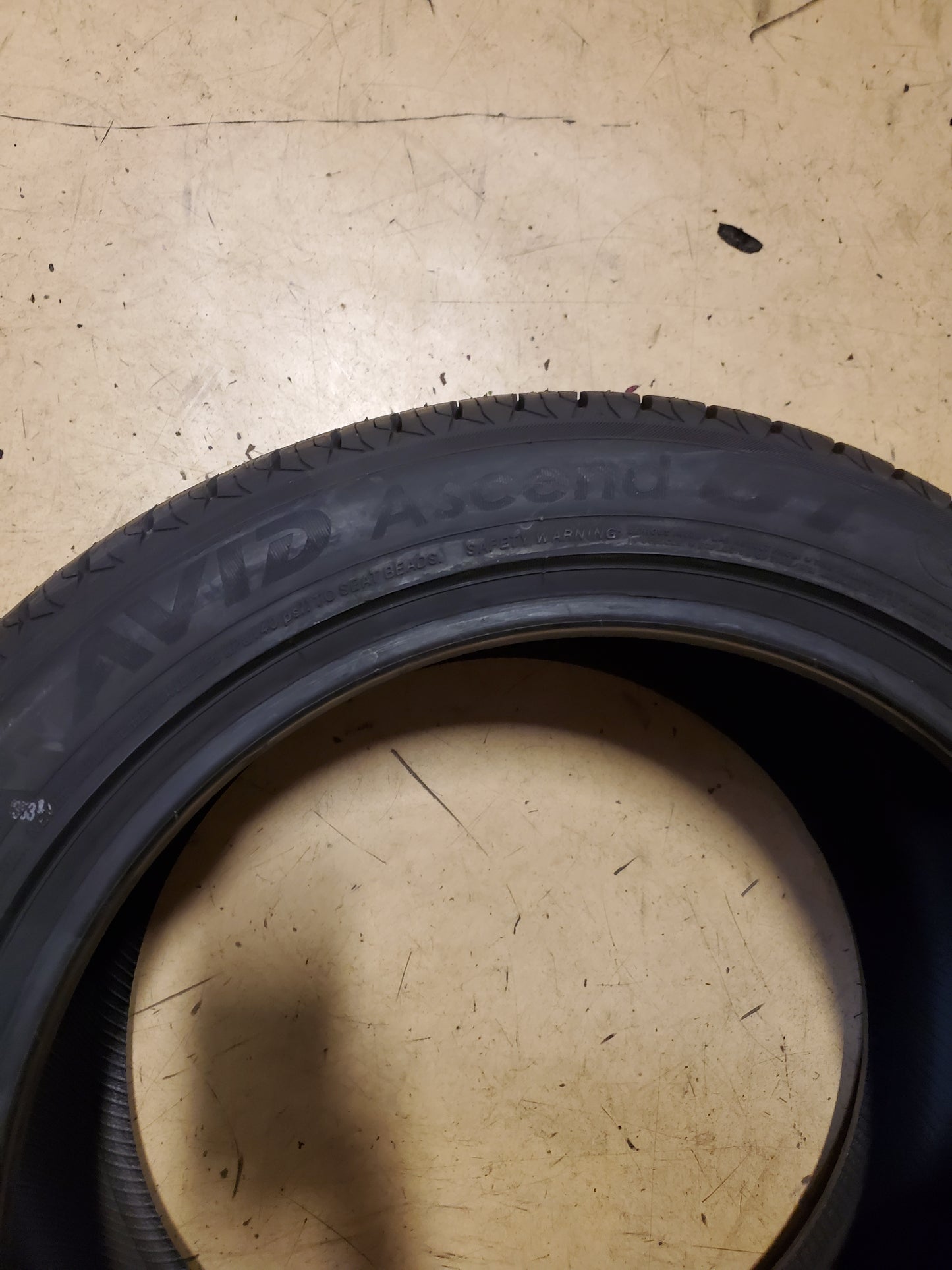YOKOHAMA AVID ASCEND GT BSW P 245 45 17 99V XL ALL SEASON TIRE 110132730
