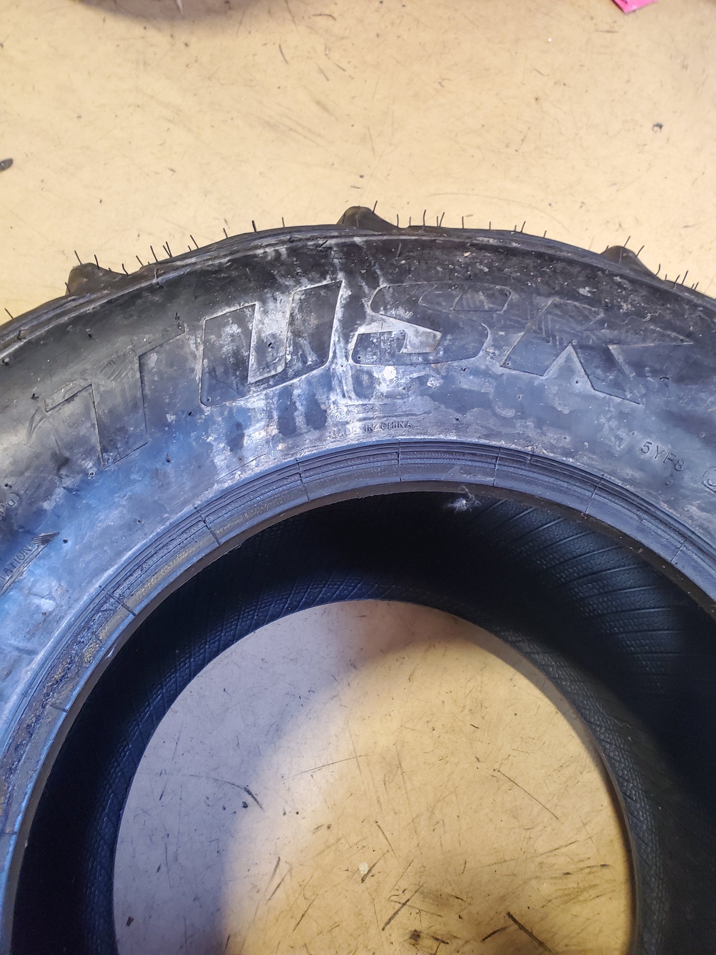 NOS TUSK SAND LITE BSW 30 12 14 77F 2PLY SAND TIRE 1265375