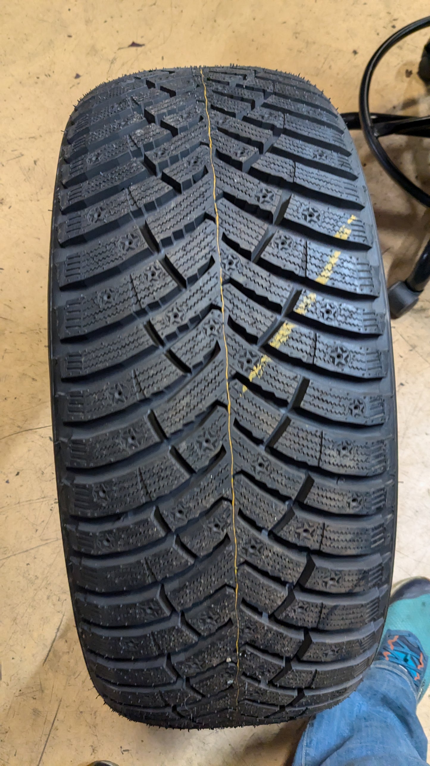 NEXEN WINGUARD WINSPIKE 3 BSW P 225 50 18 99T WINTER TIRE 11241NXK