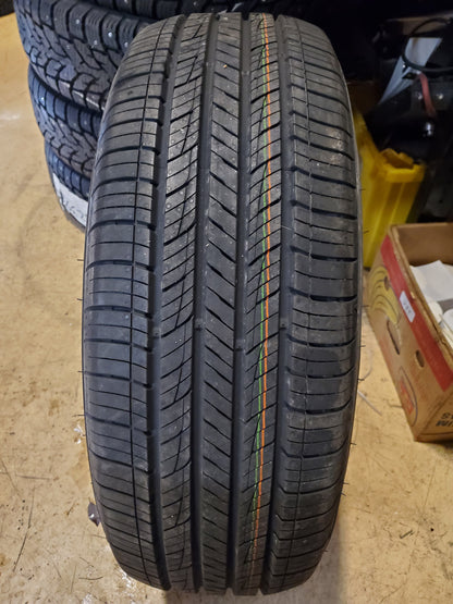 KUMHO CRUGEN HP71 BSW P 235 65 17 104H ALL SEASON TIRE 2282512