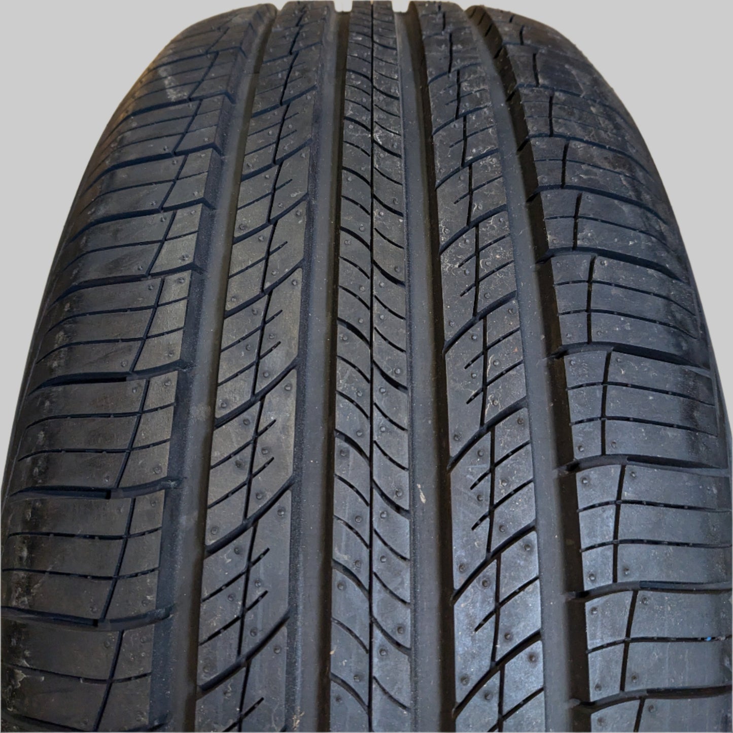 HANKOOK DYNAPRO HP2 P 255 60 18 112V XL ALL SEASON TIRE 1015303