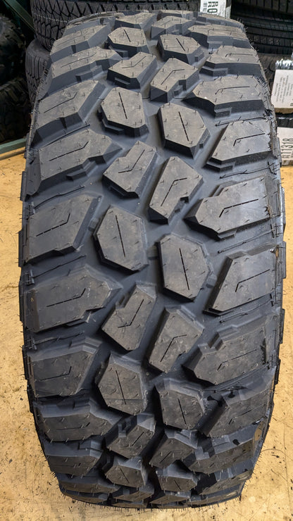 GREEN MAX OPTIMUM SPORT M/T BSW LT 305 70 16 124/121Q 10PLY TIRE 221028542