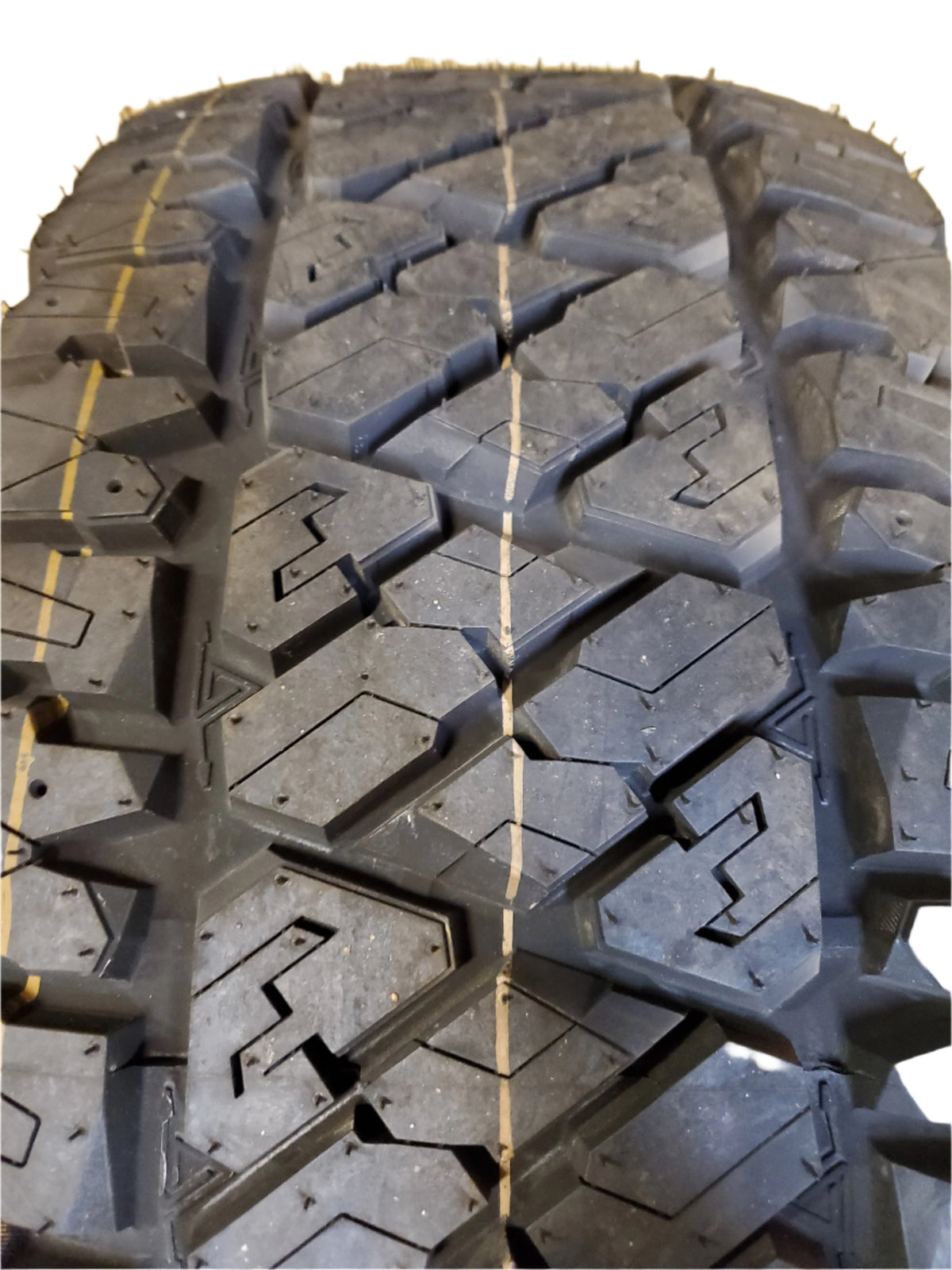 THUNDERER RANGER ATR BSW LT 33 12.5 20 114S 10PLY ALL TERRAIN TIRE TH1747