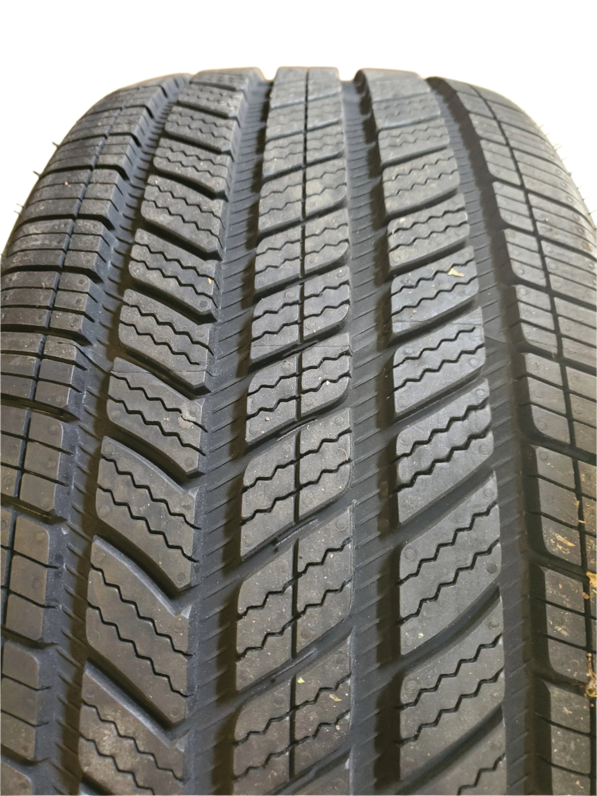 2 BRIDGESTONE TURANZA QUIETTRACK BSW P 235 40 19 96V XL ALL SEASON TIRE 004325