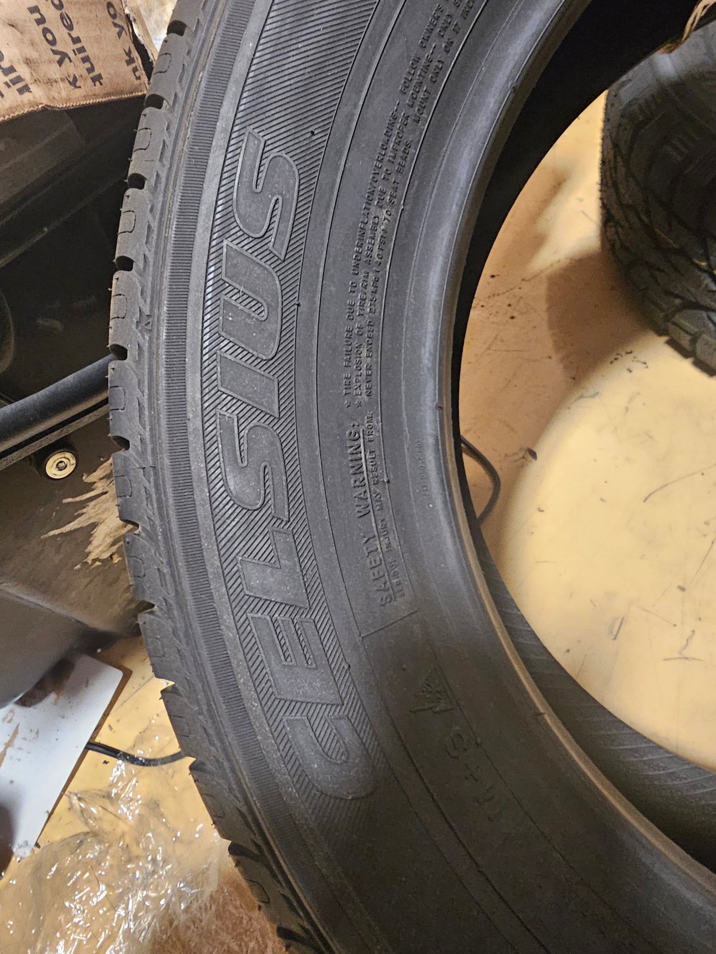 TOYO CELSIUS P  225 60 17 99H SL ALL WEATHER TIRES 128450