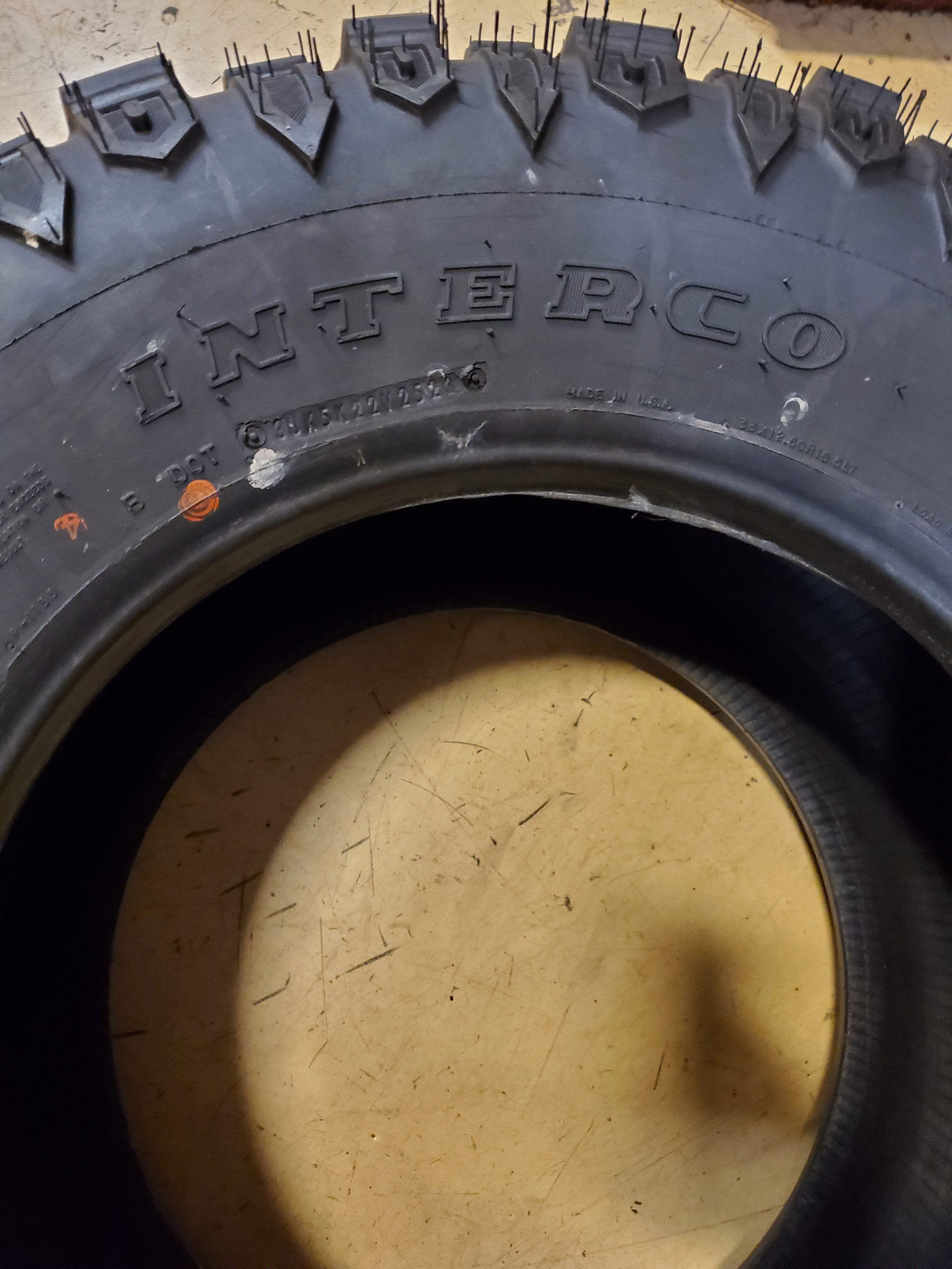INTERCO TRXUS M/T BSW LT 33 12.5 16.5 10PLY MUD TIRE RXM08R