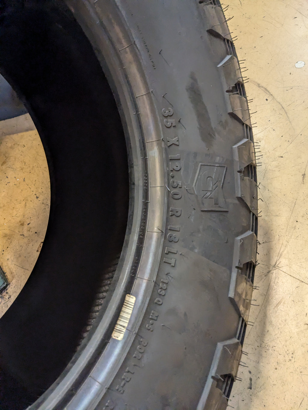 GENERAL GRABBER X3 SRL LT 35 12.5 18 123Q 10PLY WINTER/SNOW TIRE 4505950000