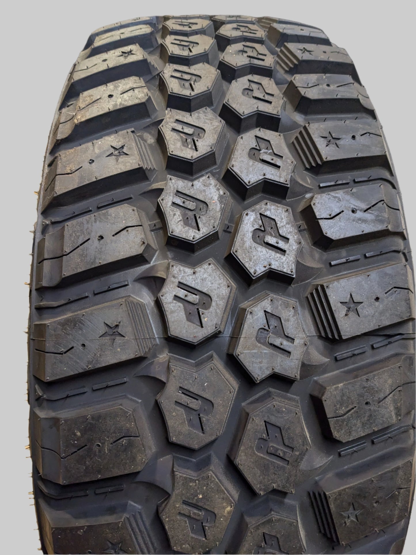 RBP REPULSOR M/T RX LT 35 12.5 20 121Q LRE 10 PLY MUD TERRAIN TIRE RBPST20125020