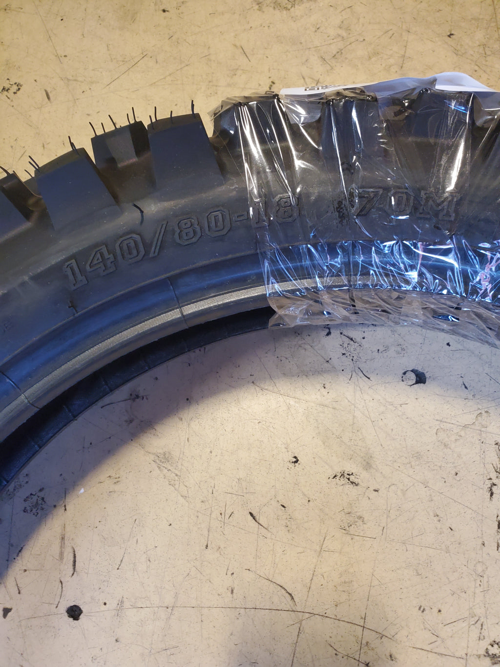 IRC JK8 GEKKOTA BSW  140 80 18 70M REAR MOTORCYCLE TIRE 2039450003