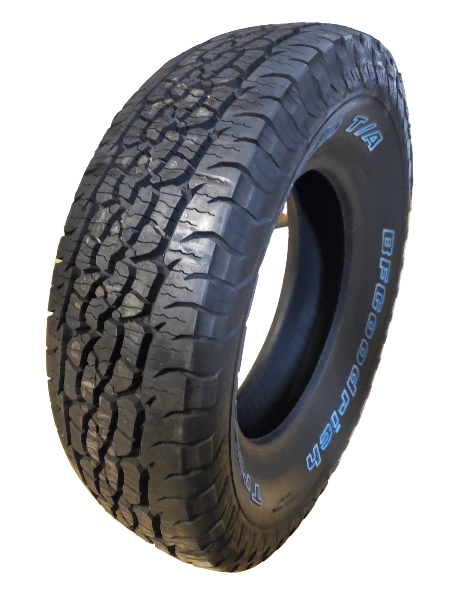 BFGOODRICH TRAIL TERRAIN T/A OWL P 225 75 16 108T XL ALL SEASON TIRE 06260