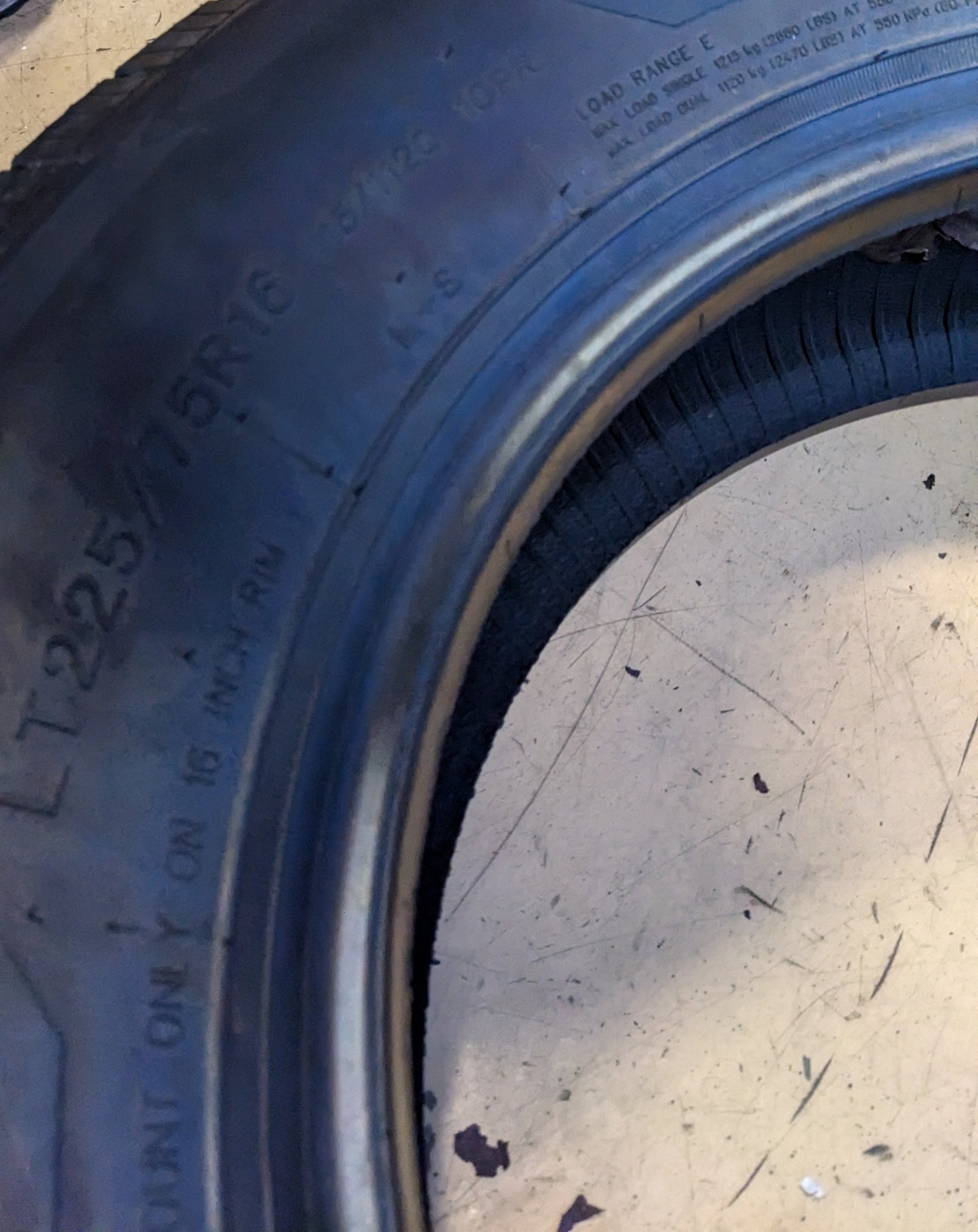 THUNDERER COMMERCIAL LT 225 75 16 115/112Q LRE 10 PLY ALL SEASON TIRES TH2020