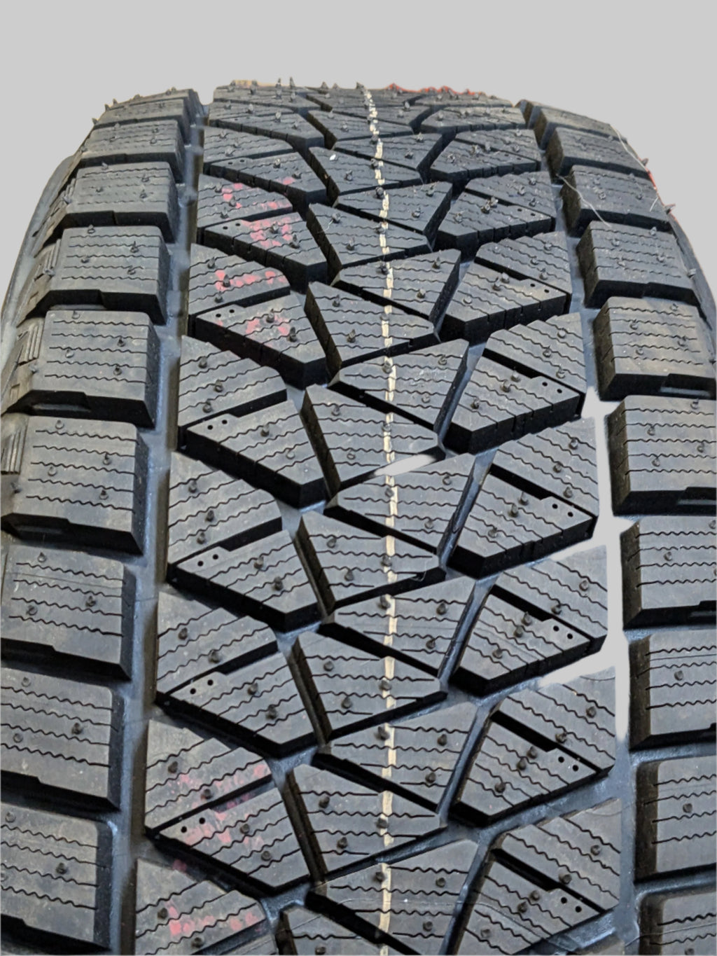 BRIDGESTONE BLIZZAK DM-V2 P 225 60 17 99S SNOW WINTER TIRES 004300