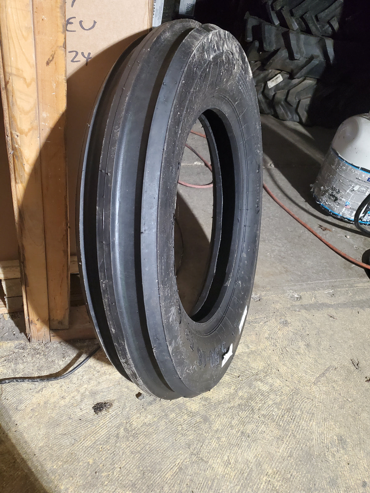 AGSTAR 3340 F-2 BSW  5.5 16 6PLY TRACTOR TIRE 212124625