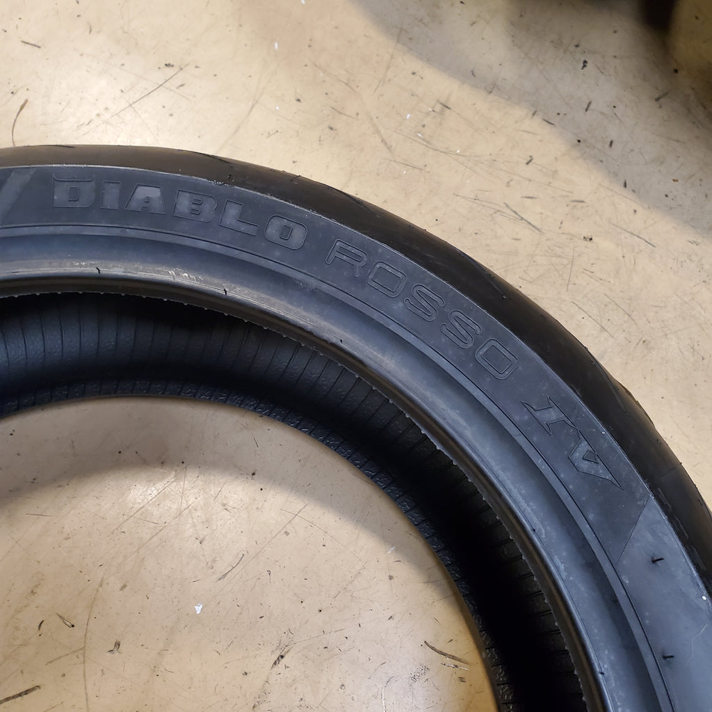 PIRELLI DIABLO ROSSO IV 180 60 17 75W REAR MOTORCYCLE TIRE 3979500