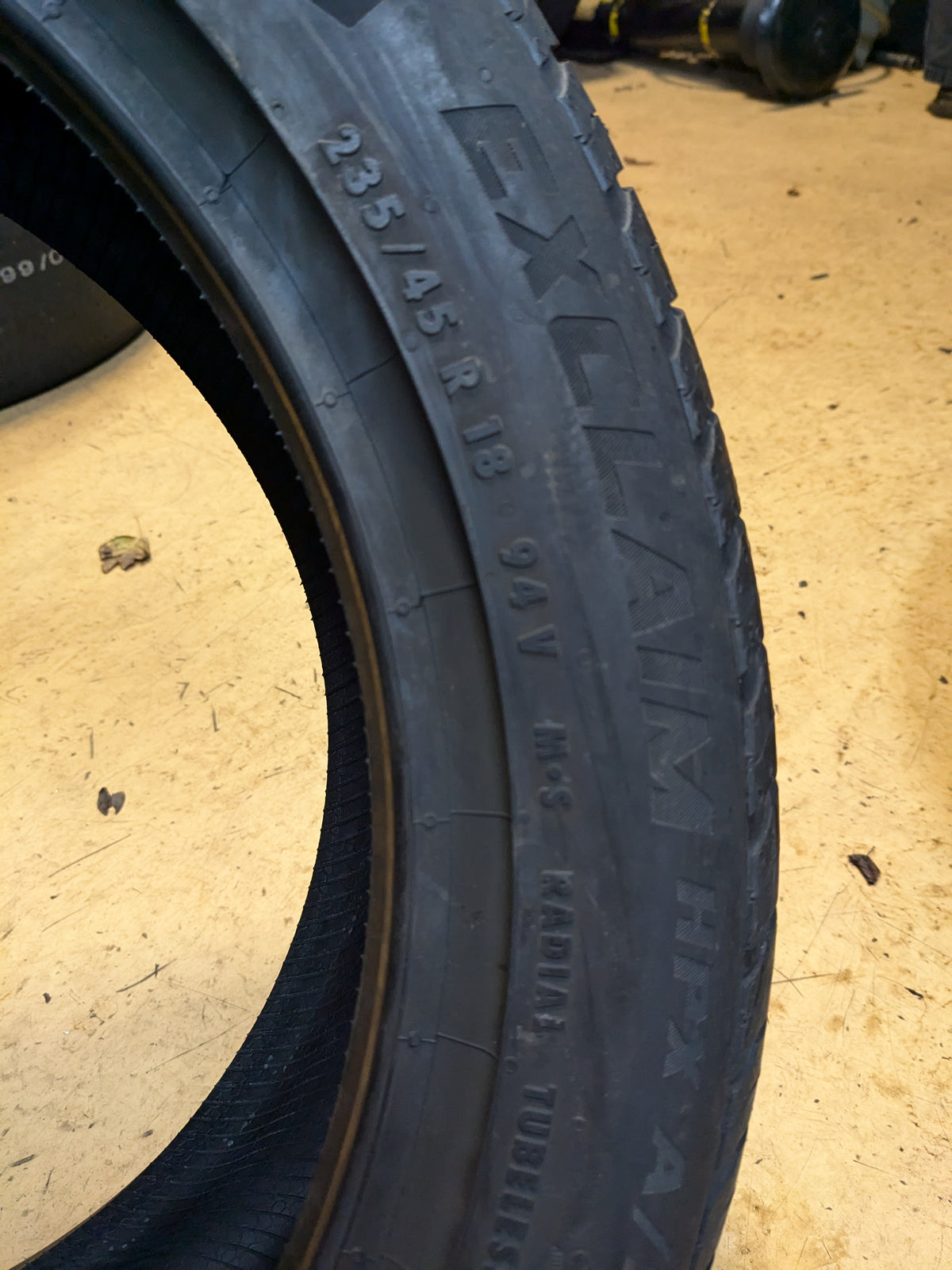 GENERAL EXCLAIM HPX A/S BSW P 235 45 18 94V SL ALL SEASON TIRE 15498500000