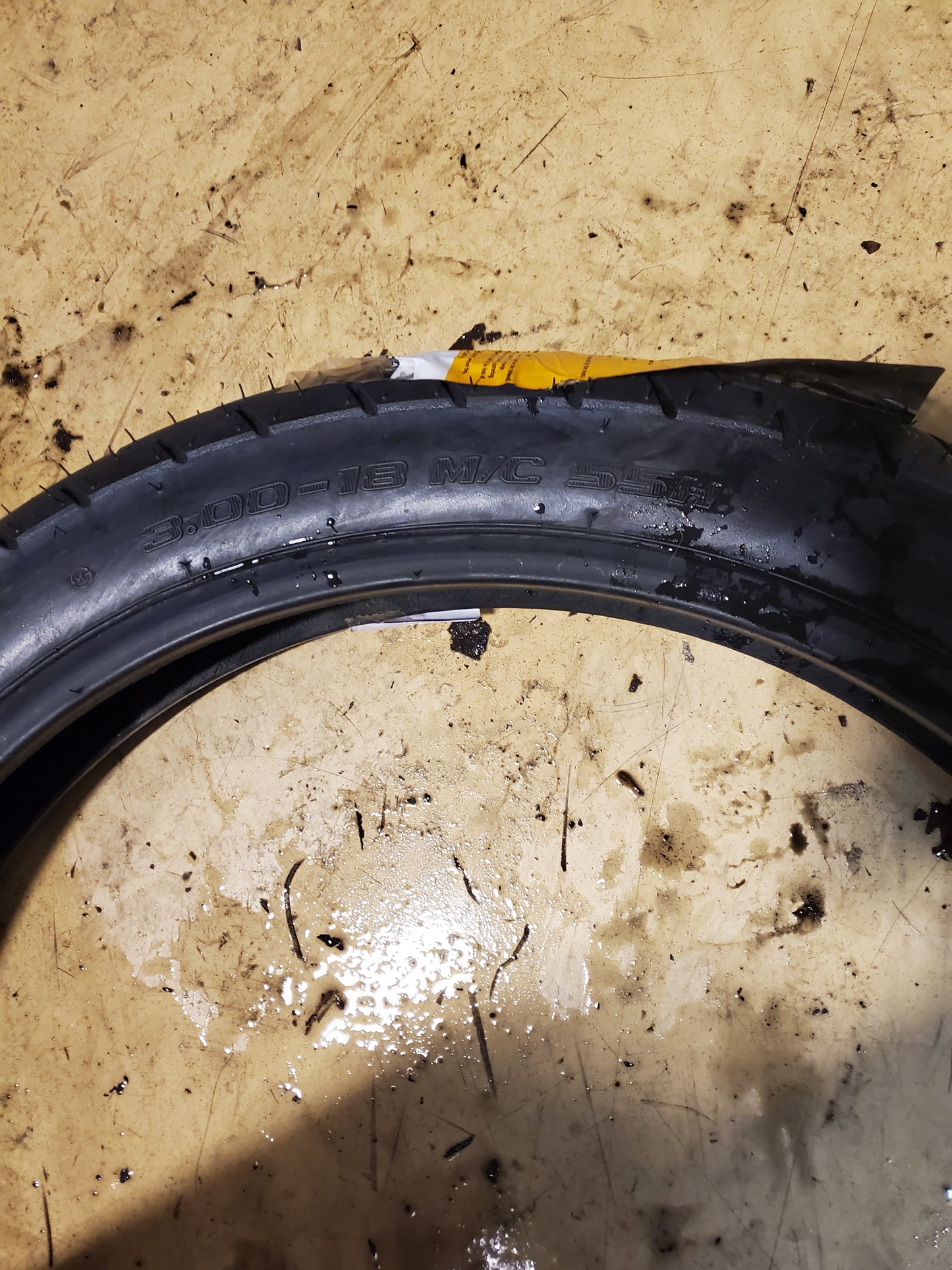 SHINKO SR712 BSW 3 18 55H FRONT MOTORCYCLE TIRE 874157