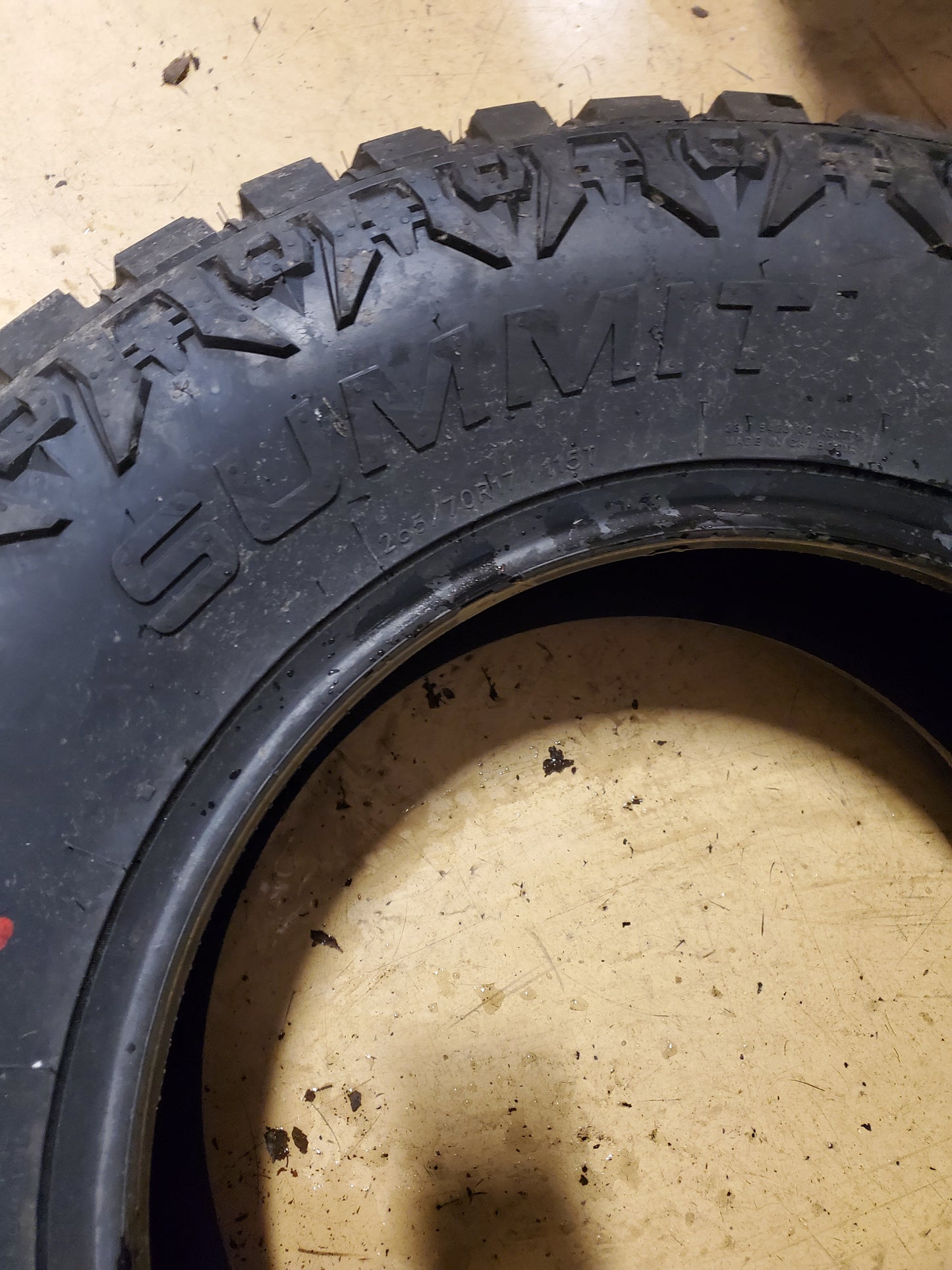 SUMMIT TRAIL CLIMBER RT BSW P 265 70 17 115T XL RUGGED TIRE 1600698