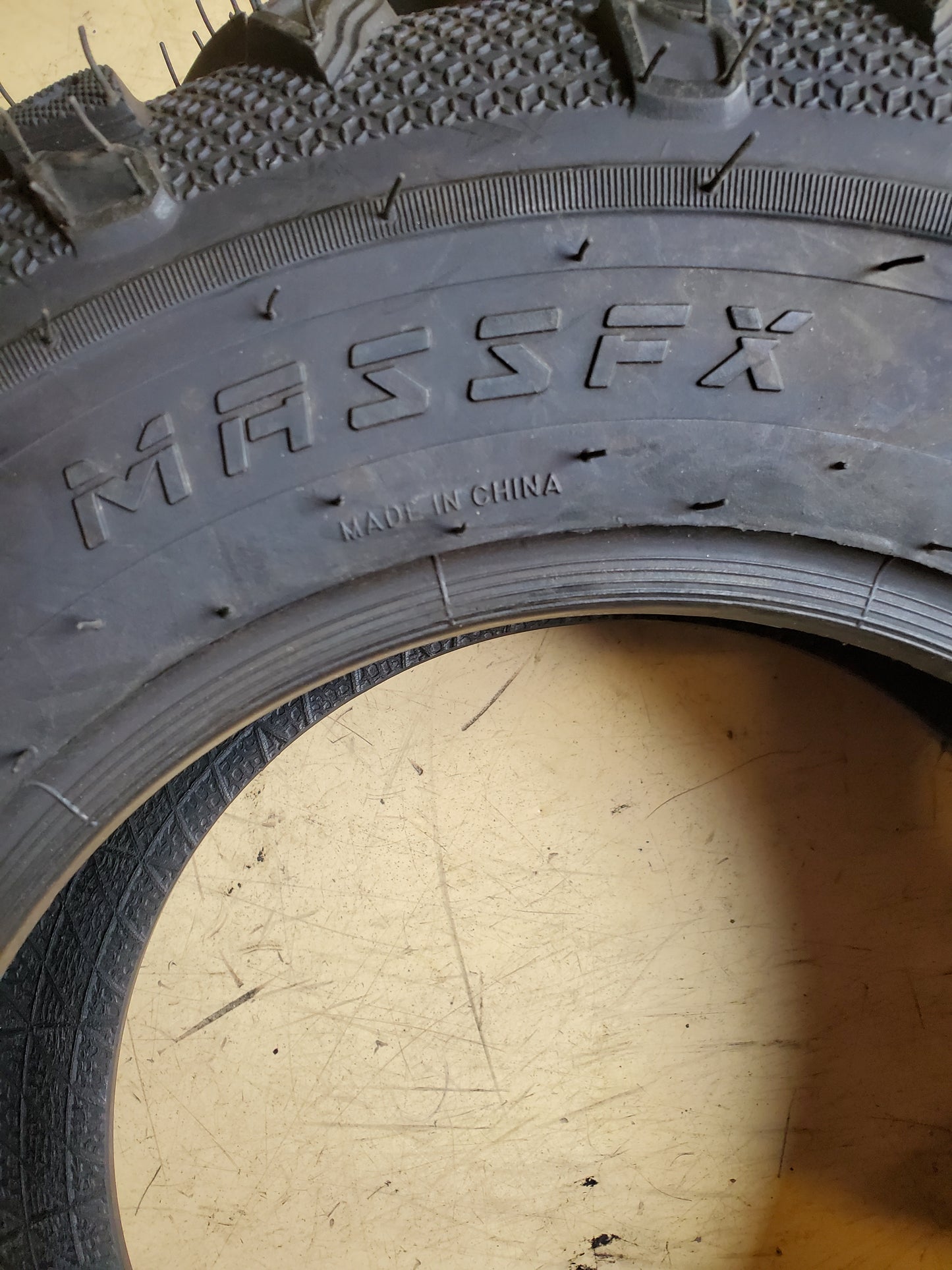 MASSFX GRINDER BSW AT 22 7 11 32F 6PLY ATV/UTV TIRE MG22711
