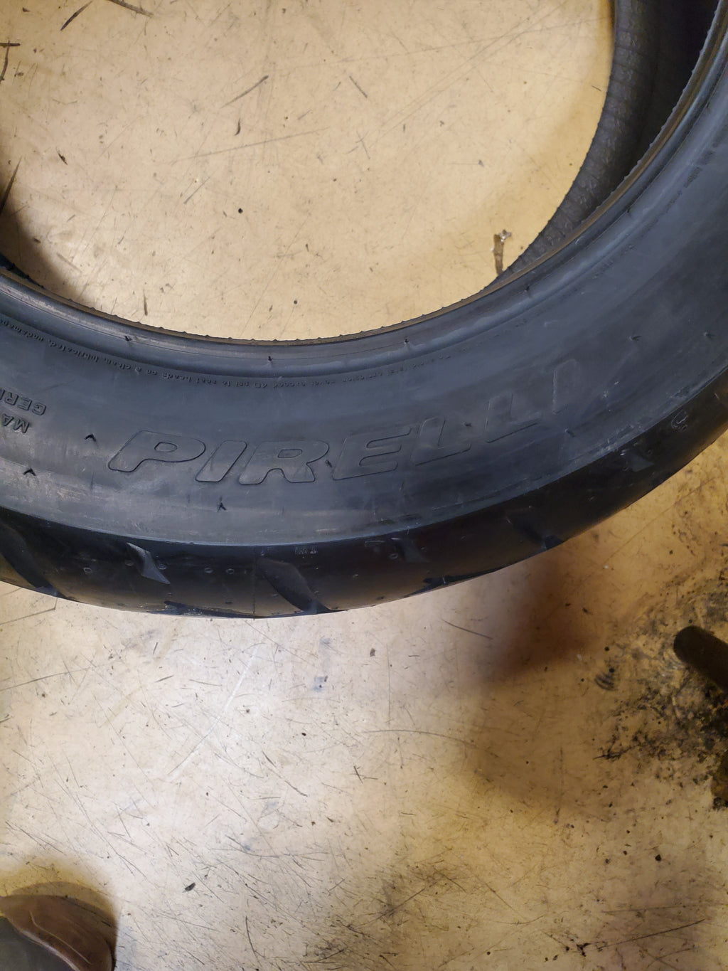 PIRELLI NIGHT DRAGON BSW 180 70 16 77H REAR MOTORCYCLE TIRE 2212300
