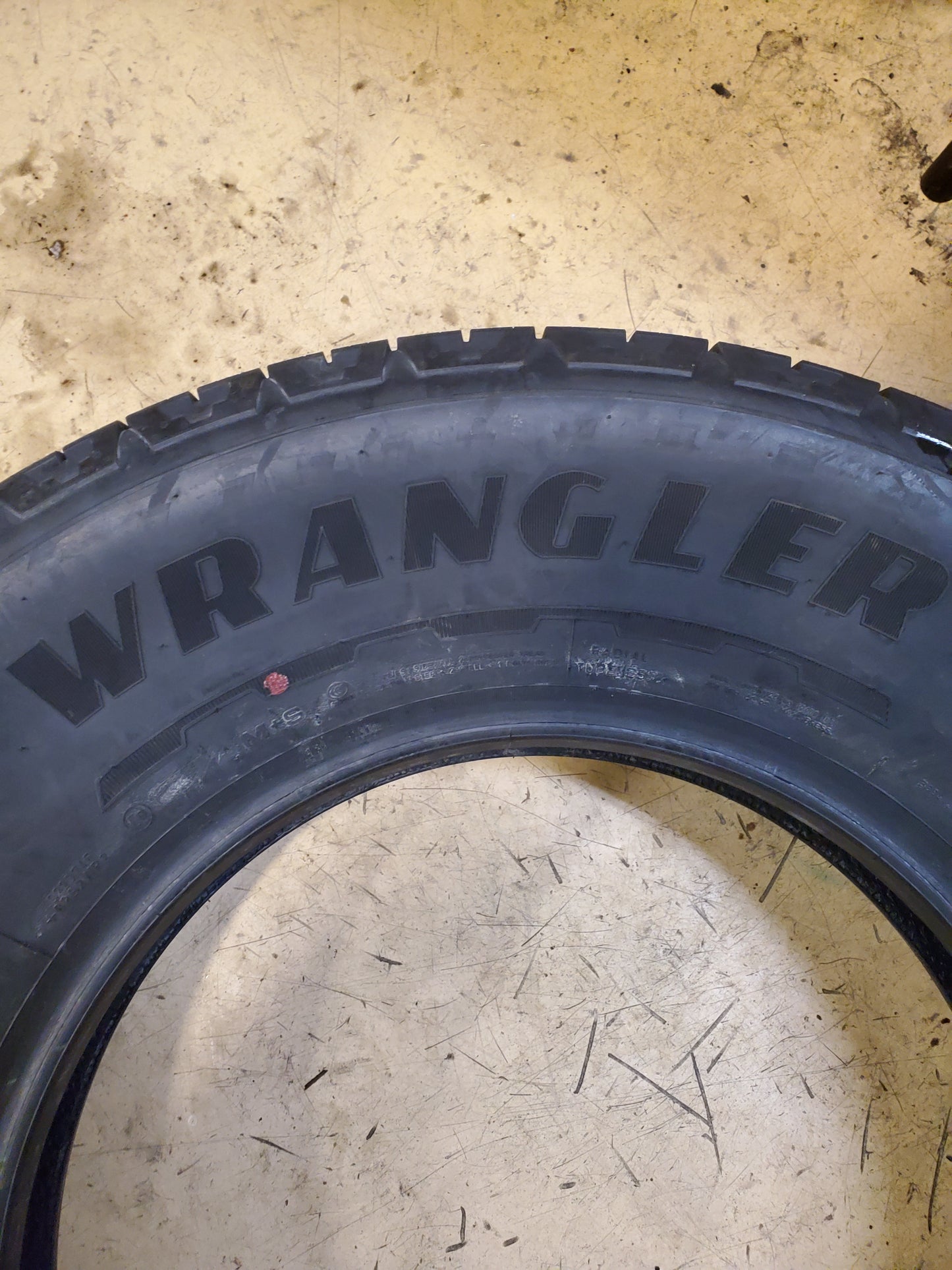 2 GOODYEAR WRANGLER TERRITORY HT BSW P 255 70 17 112T ALL SEASON TIRE 583963