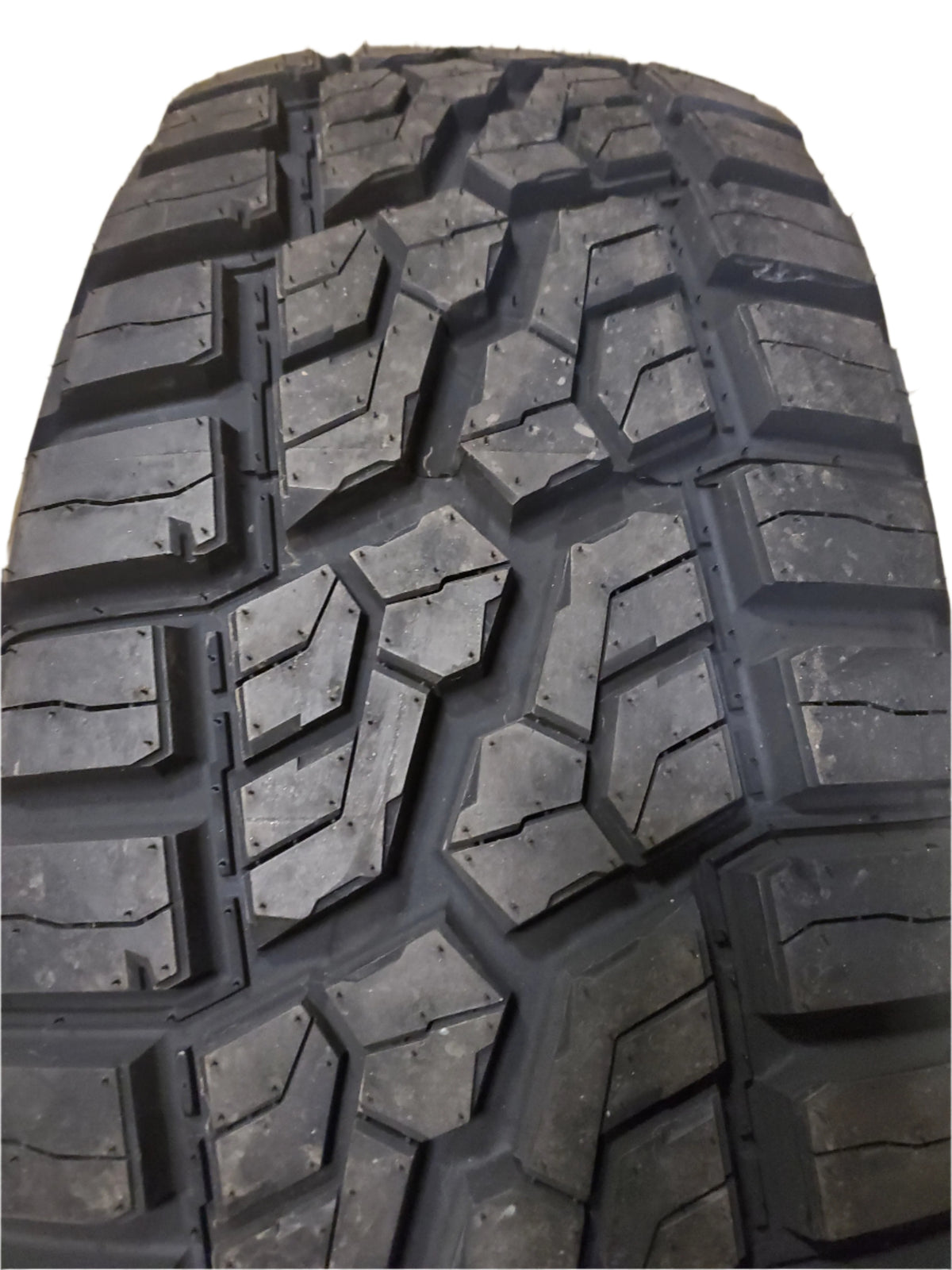 RBP REPULSOR R/T LT 285 70 18 127/124R 10PLY RUGGED TERRAIN TIRE RBPSTRT1870020