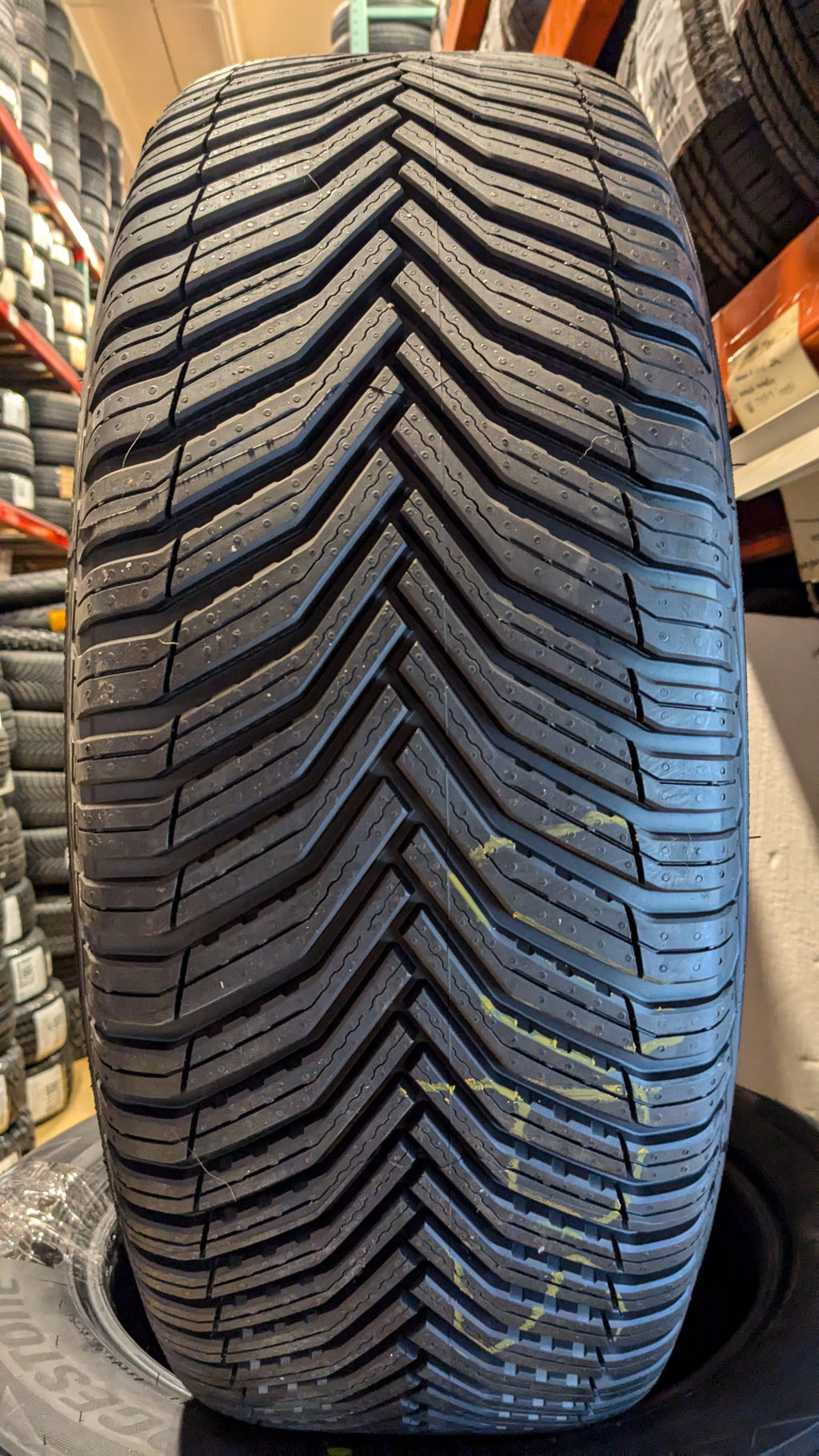 2 MICHELIN CROSSCLIMATE 2 BSW P 255 65 18 111H ALL SEASON TIRE 90299