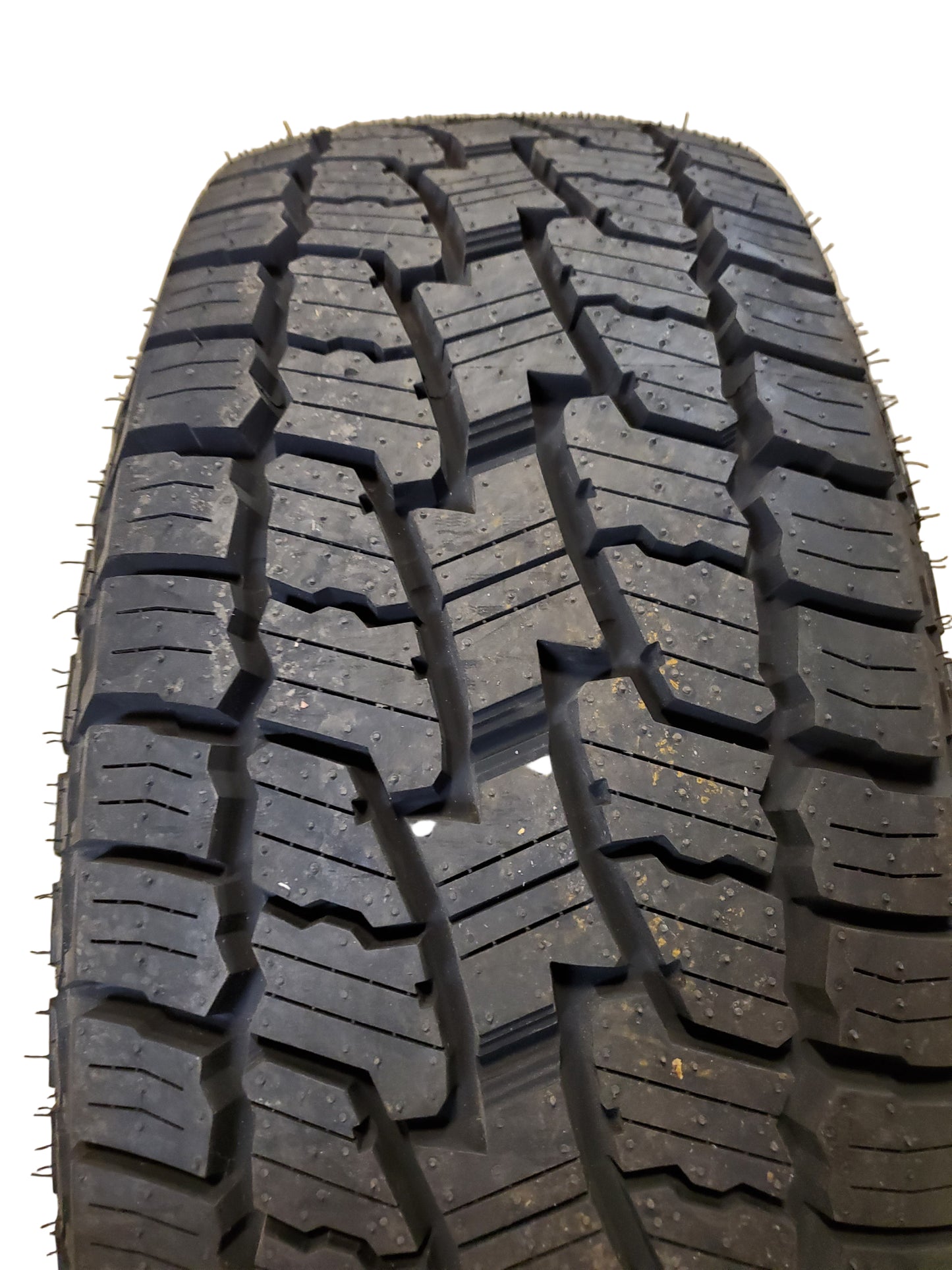 MULTI-MILE WILD COUNTRY XTX AT4S LT 265 70 17 121/118S 10PLY TIRE XTA90