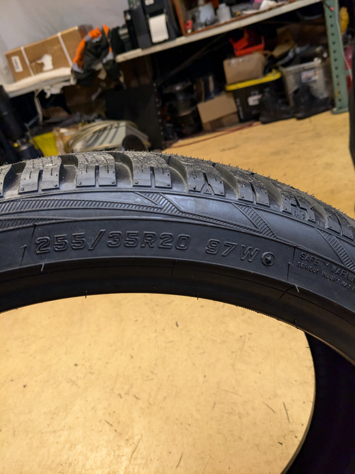 FALKEN EUROWINTER HS01 P 255 35 20 97W XL SNOW WINTER TIRE 28523001