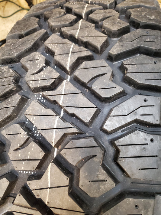 KENDA KLEVER R/T KR601 BSW LT 35 12.5 17 121R 10PLY  RUGGED TERRAIN TIRE 6010002
