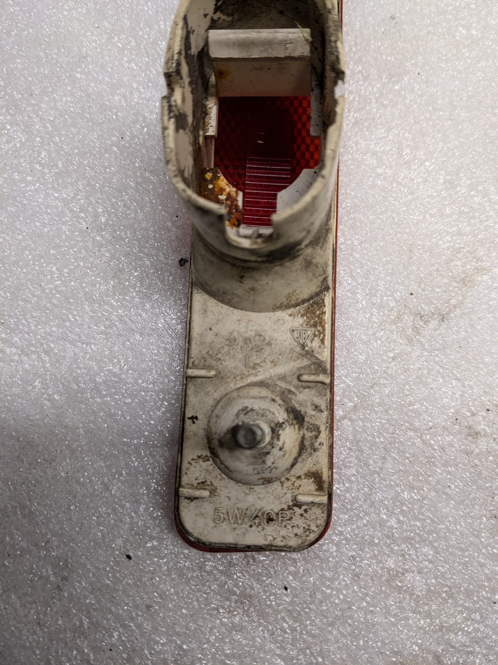 PORSCHE 92863142602 RIGHT MARKER LAMP FOR 1978-1995 USED R21T4