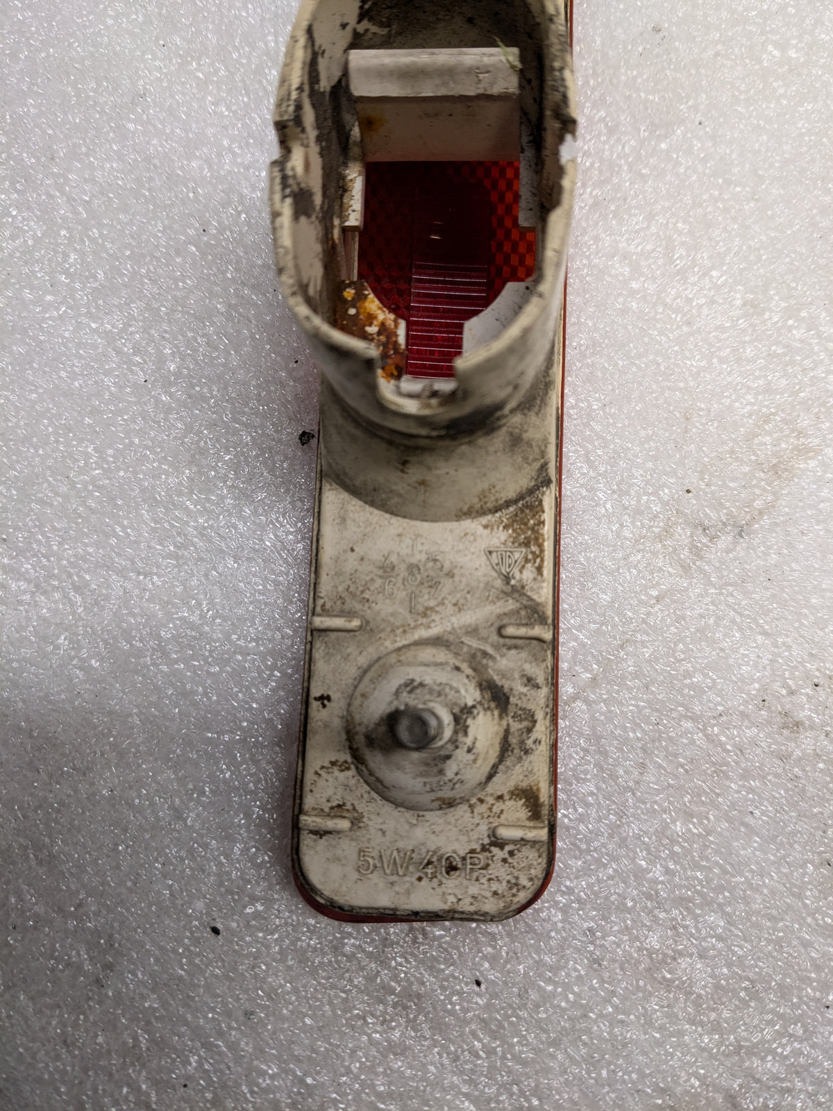PORSCHE 92863142602 RIGHT MARKER LAMP FOR 1978-1995 USED R21T4