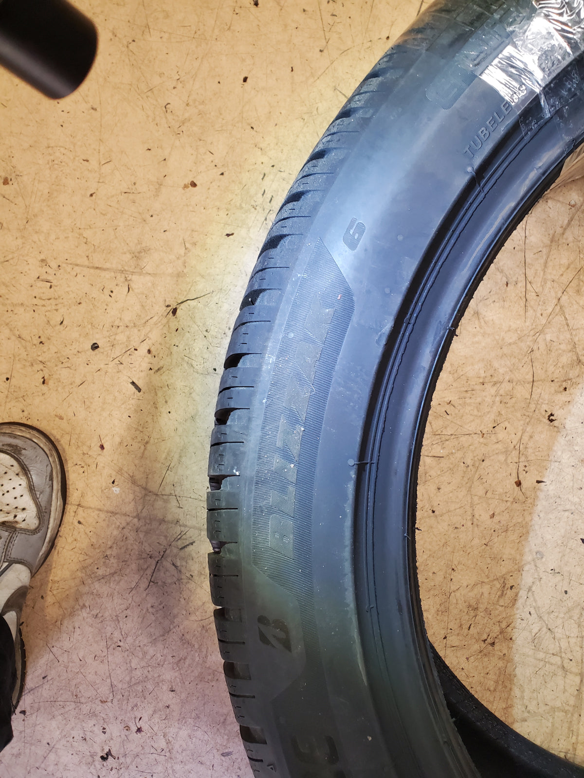 BRIDGESTONE BLIZZAK 6 XL BSW P 265 45 21 108W WINTER TIRE 014708