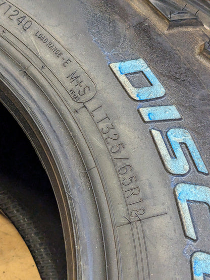NOS COOPER DISCOVERER STT PRO RWL LT 325 65 18 127/124Q LRE 10 PLY MUD TERRAIN TIRE 170124034