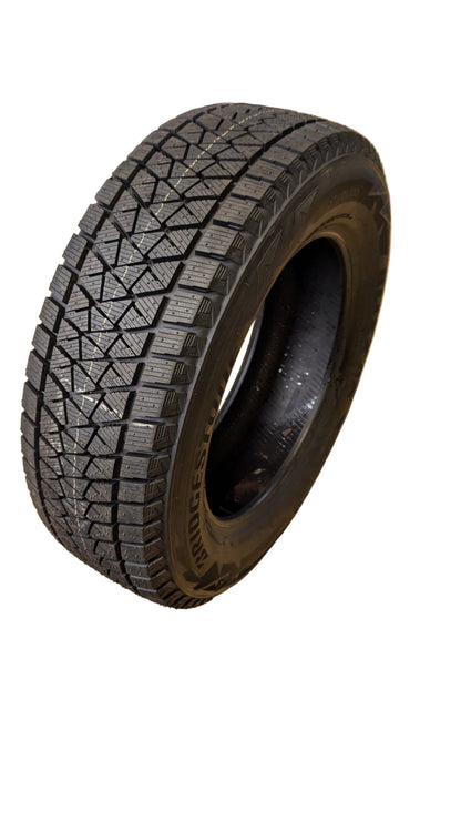 BRIDGESTONE BLIZZAK DMV2 BSW P 225 65 17 102S WINTER TIRE 015692