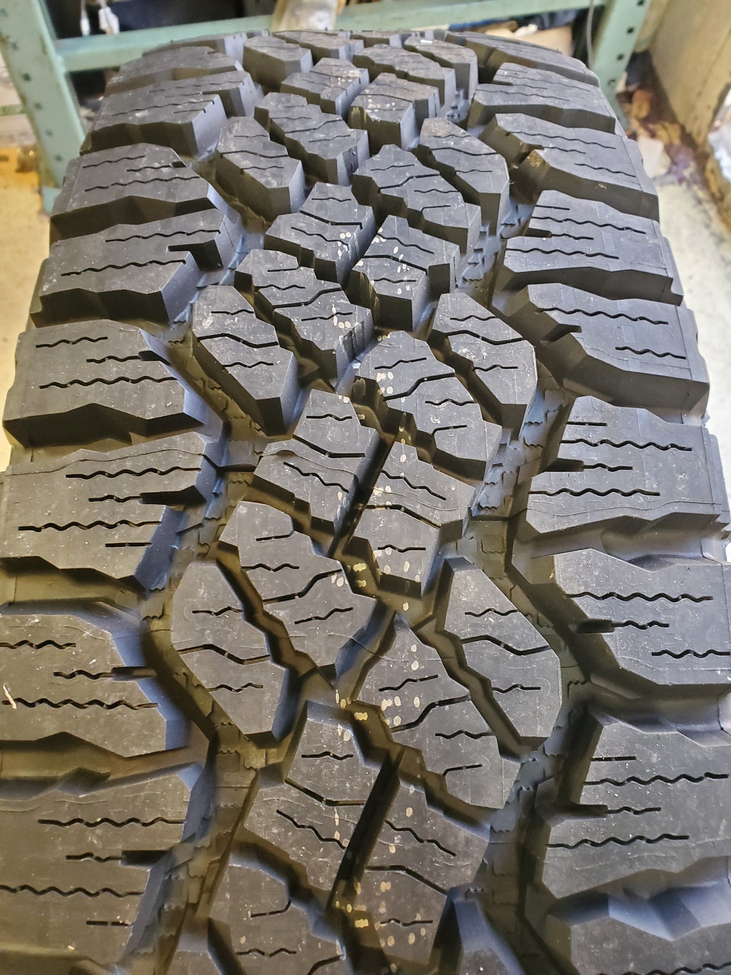 GOODYEAR WRANGLER DURATRAC RT LT 285 75 18 129/126S 10PLY RUGGED TIRE 176300991