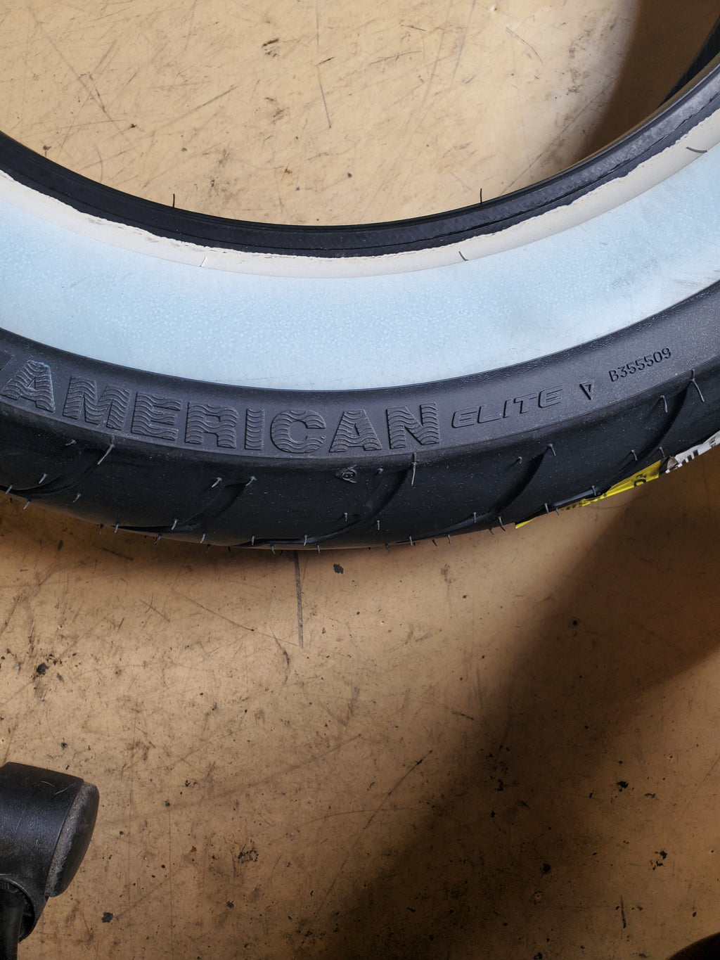 DUNLOP AMERICAN ELITE WWW 130 90 16 67H FRONT MOTORCYCLE TIRE 45131520