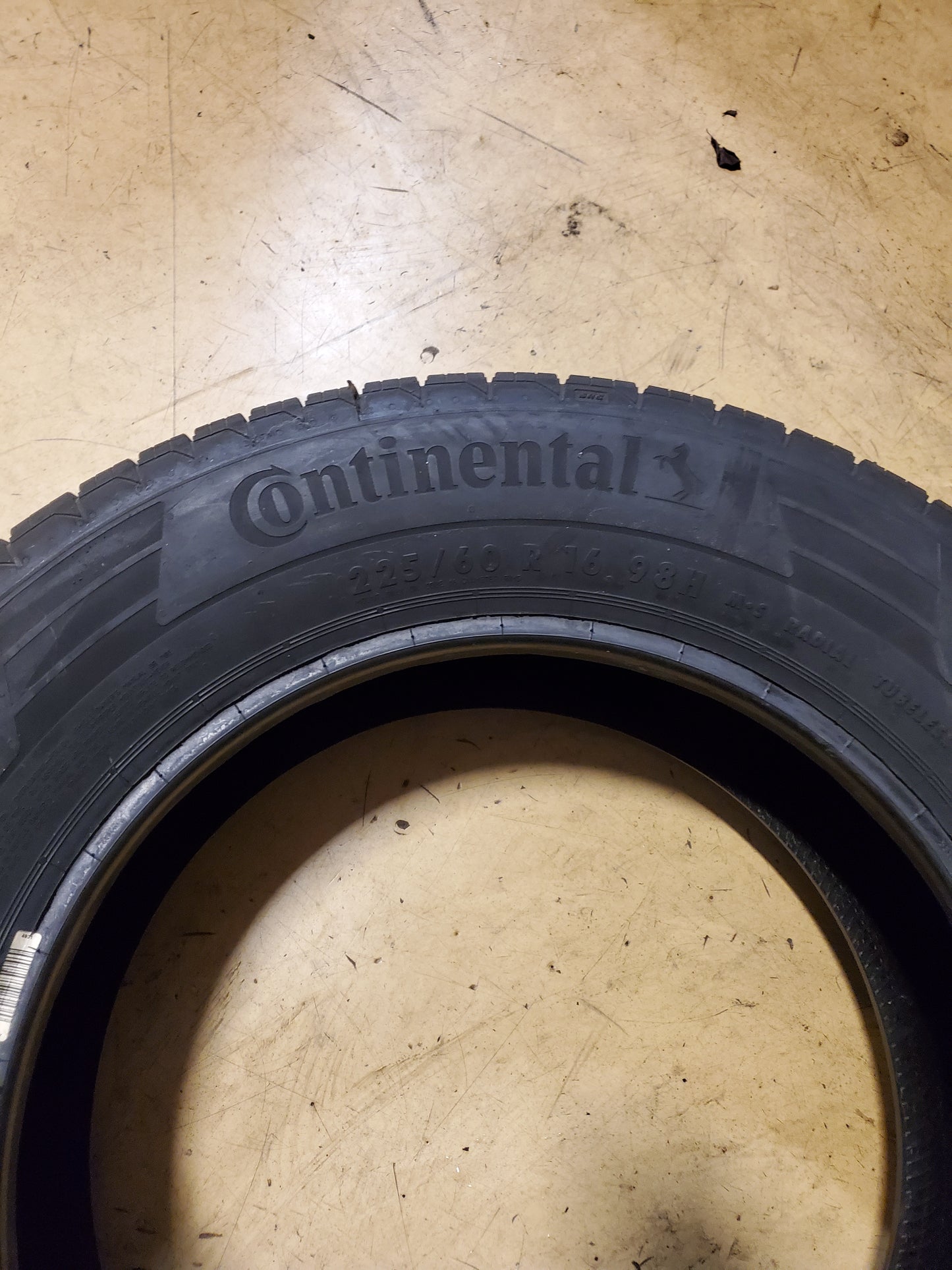 CONTINENTAL CONTROL CONTACT TOUR M A/S P 225 60 16 98H TIRE 15575440000