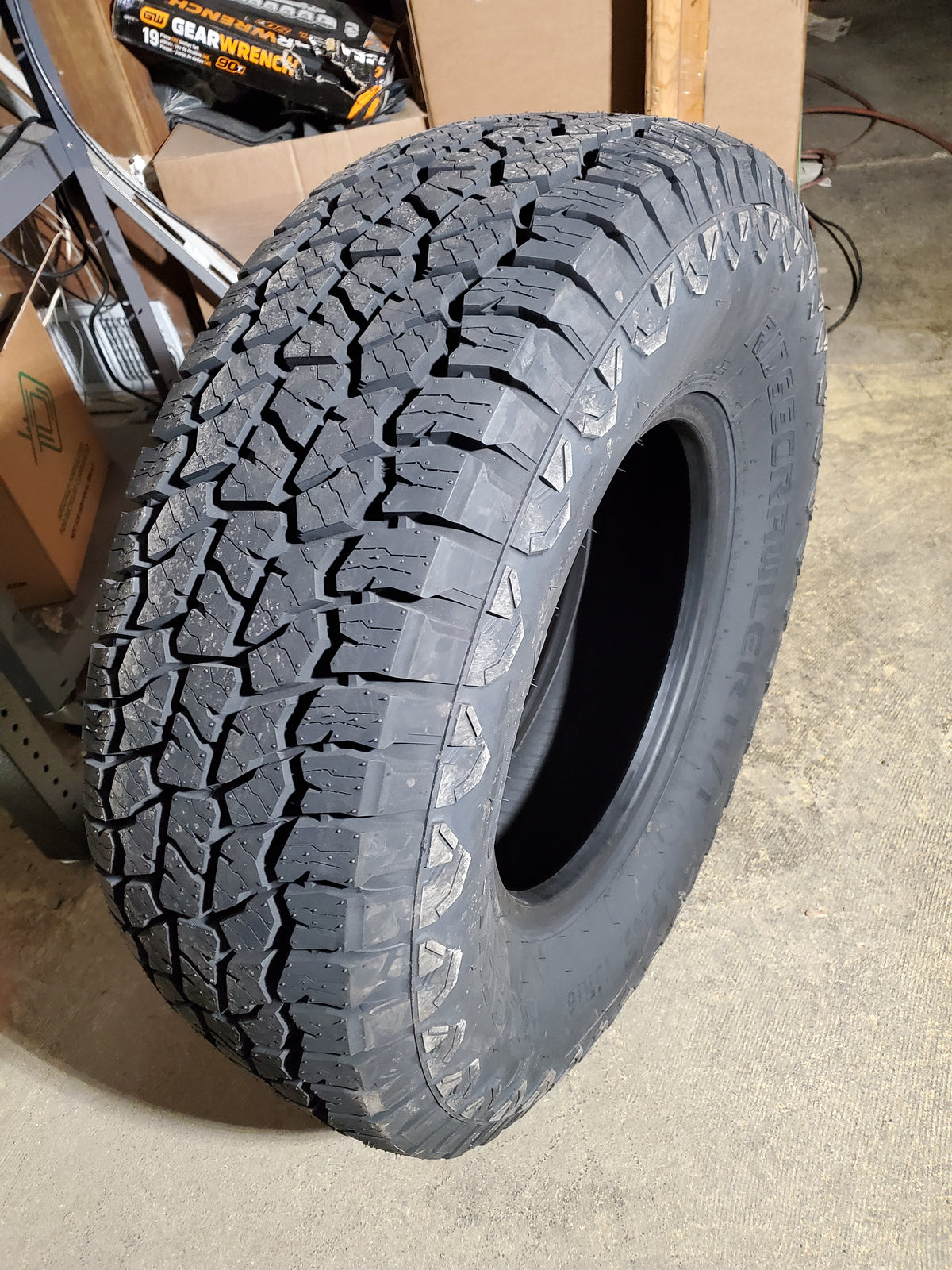 BLACKHAWK RIDGECRAWLER A/T BSW LT 265 75 16 123/120S 10PLY ALL TERRAIN TIRE 4120858V