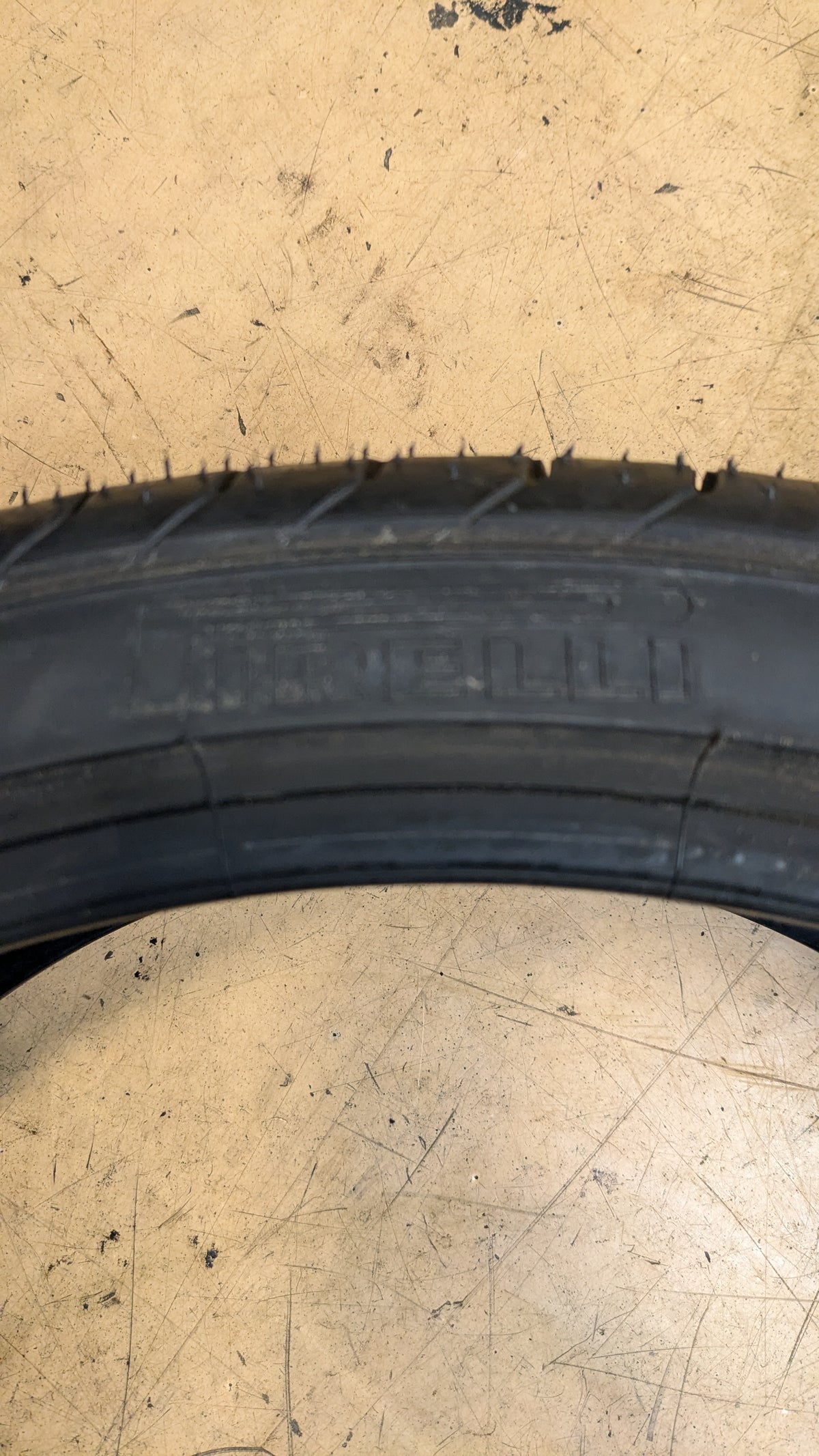 PIRELLI P ZERO BMW RSC RUNFLAT BSW P 275 30 21 98Y XL PERFORMANCE TIRE 1826700