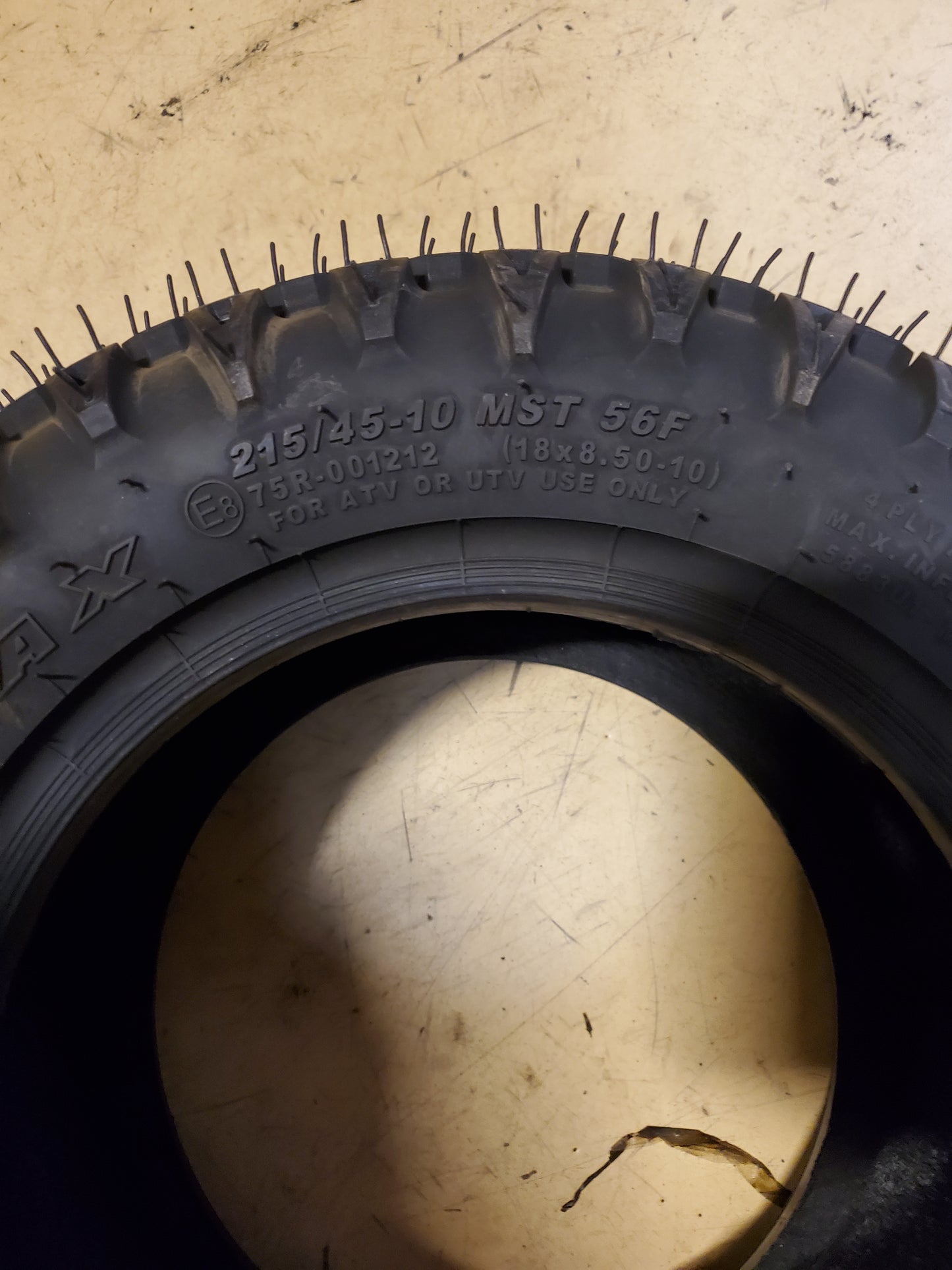 CARLSTAR HD FIELD TRAX BSW 18 8.5 10 56F 4PLY ATV/UTV TIRE 5883U1