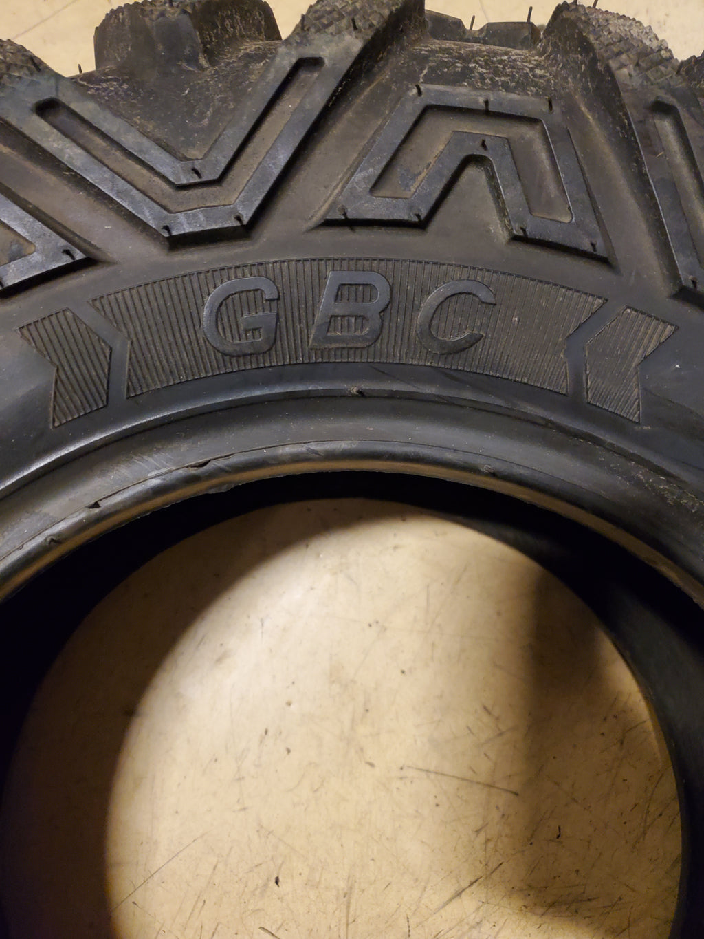 NOS GBC DIRT TAMER A/T BSW 25 8 12 43J 6PLY ATV/UTV TIRE 24520