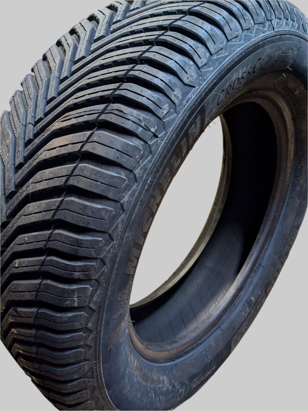 MICHELIN CROSSCLIMATE 2 BSW P 245 60 18 109V XL ALL WEATHER TIRES 05213